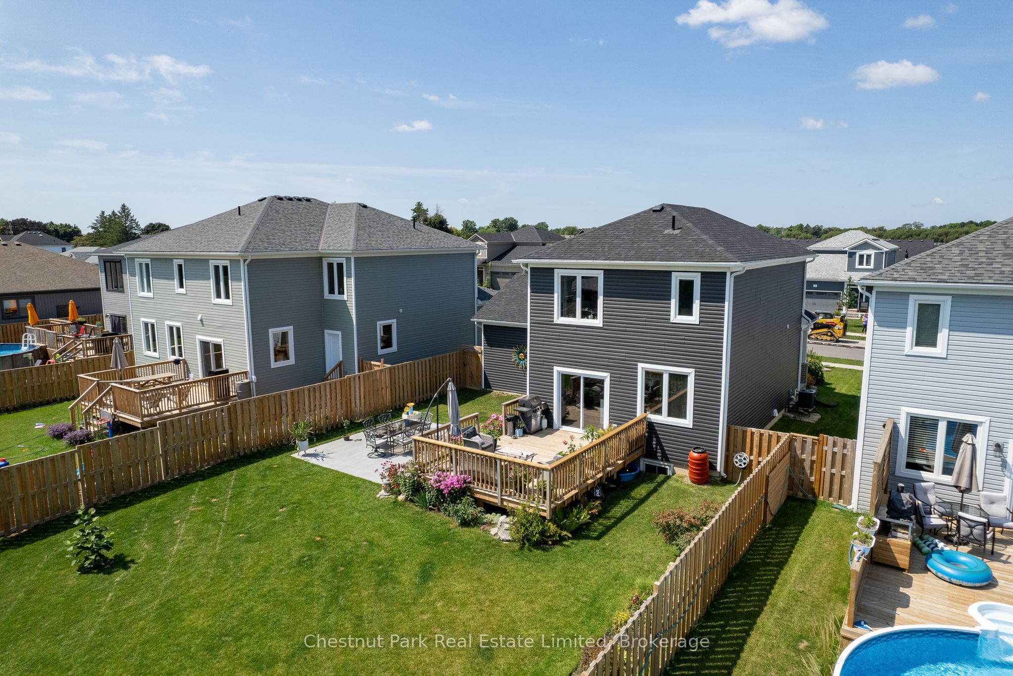 18 Curtis Street, Prince Edward County, ON K0K 2T0 photo 4