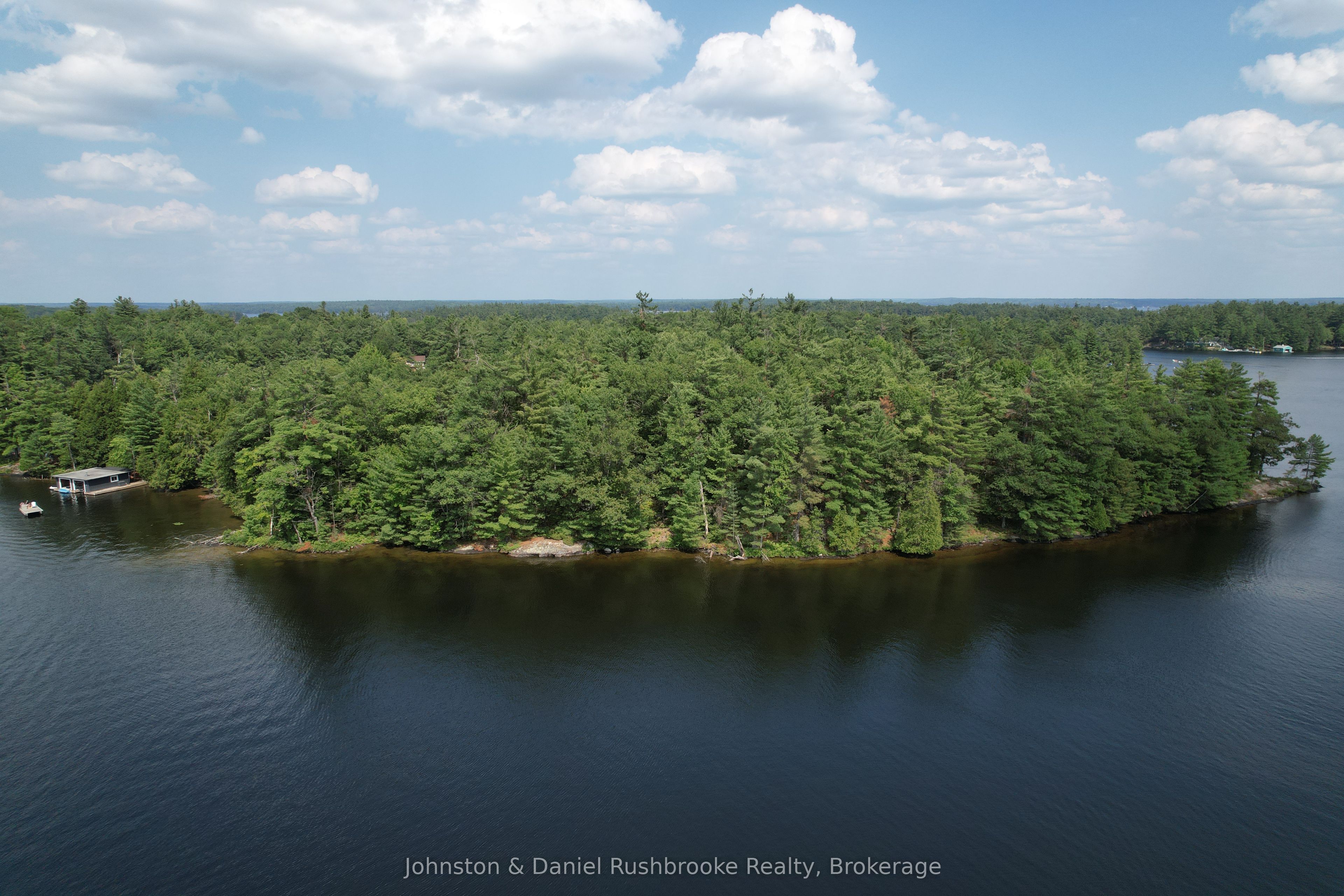 2 Island 24LM (Denison), Gravenhurst, ON P1P 1R2 photo 4