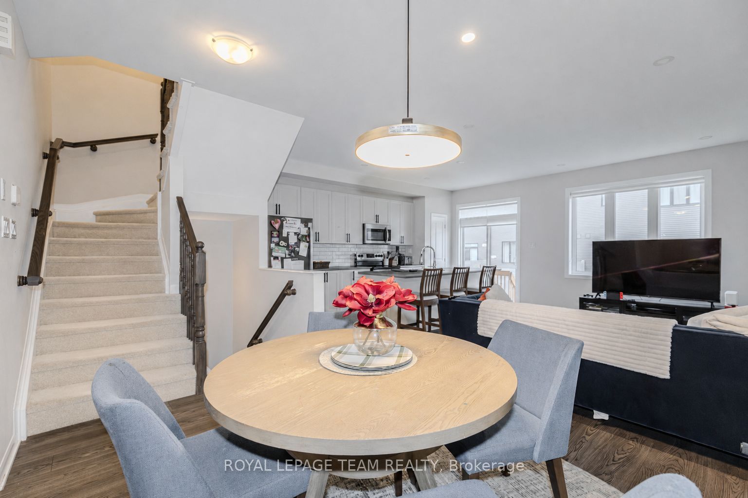 2004 Caltra Crescent, Barrhaven, ON K2J 6V4 photo 4