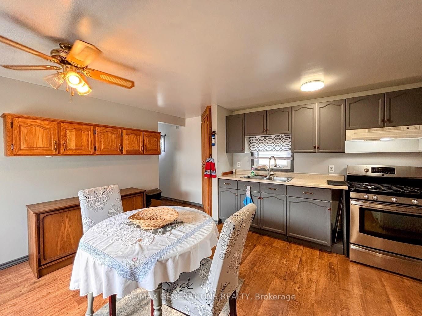 24 Jackson Crescent, Marathon, ON P0T 2E0 photo 3