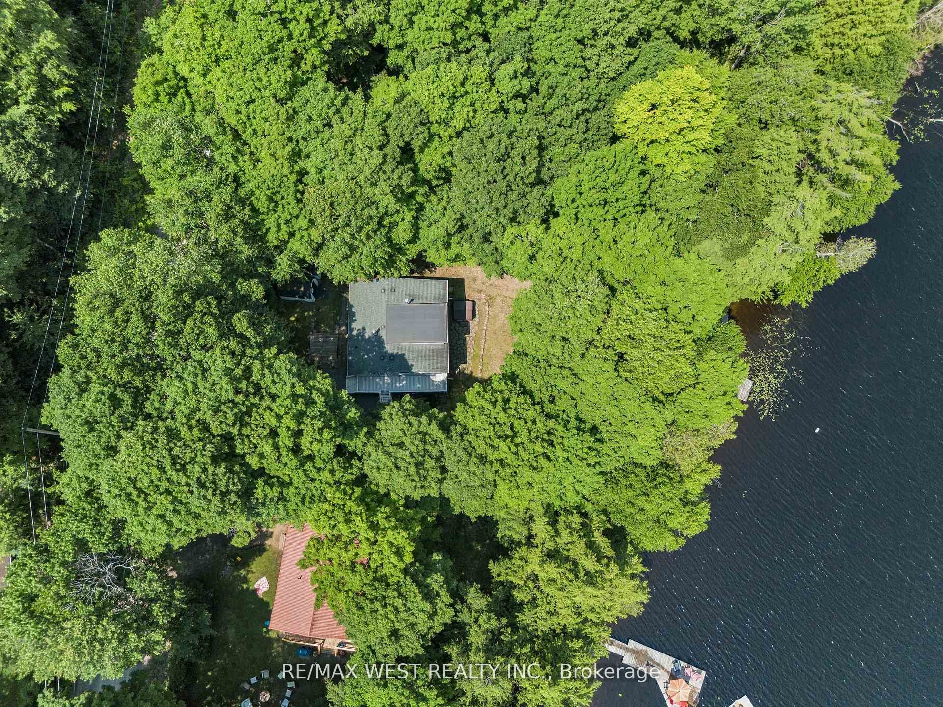 1091 Mcarthur Point Road, Lake of Bays, ON P0B 1A0 photo 2