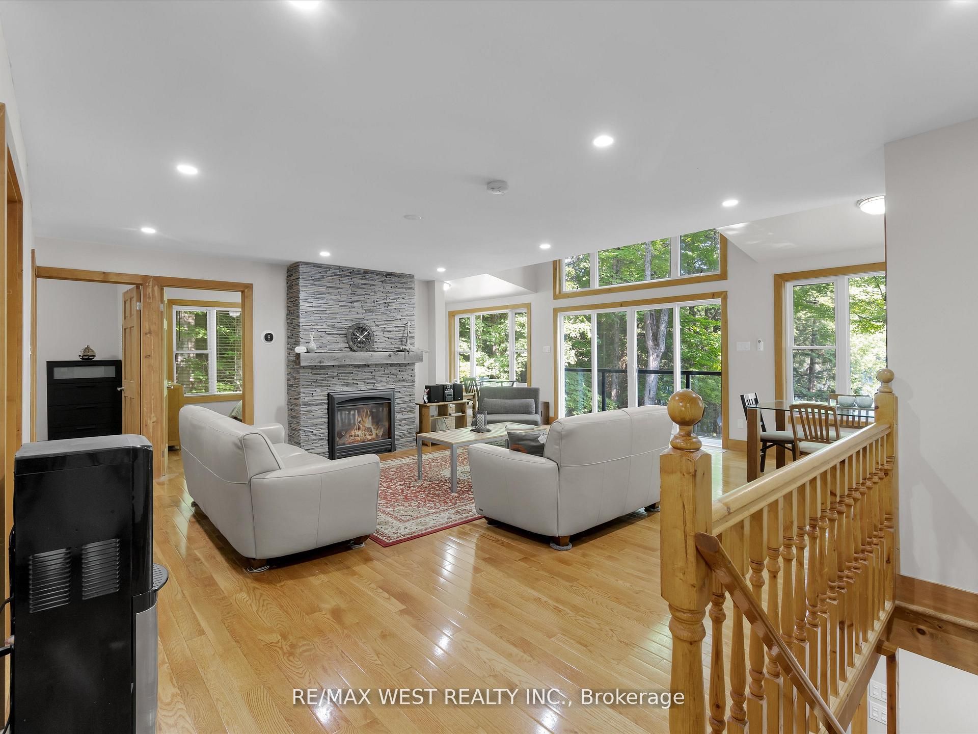1091 Mcarthur Point Road, Lake of Bays, ON P0B 1A0 photo 4