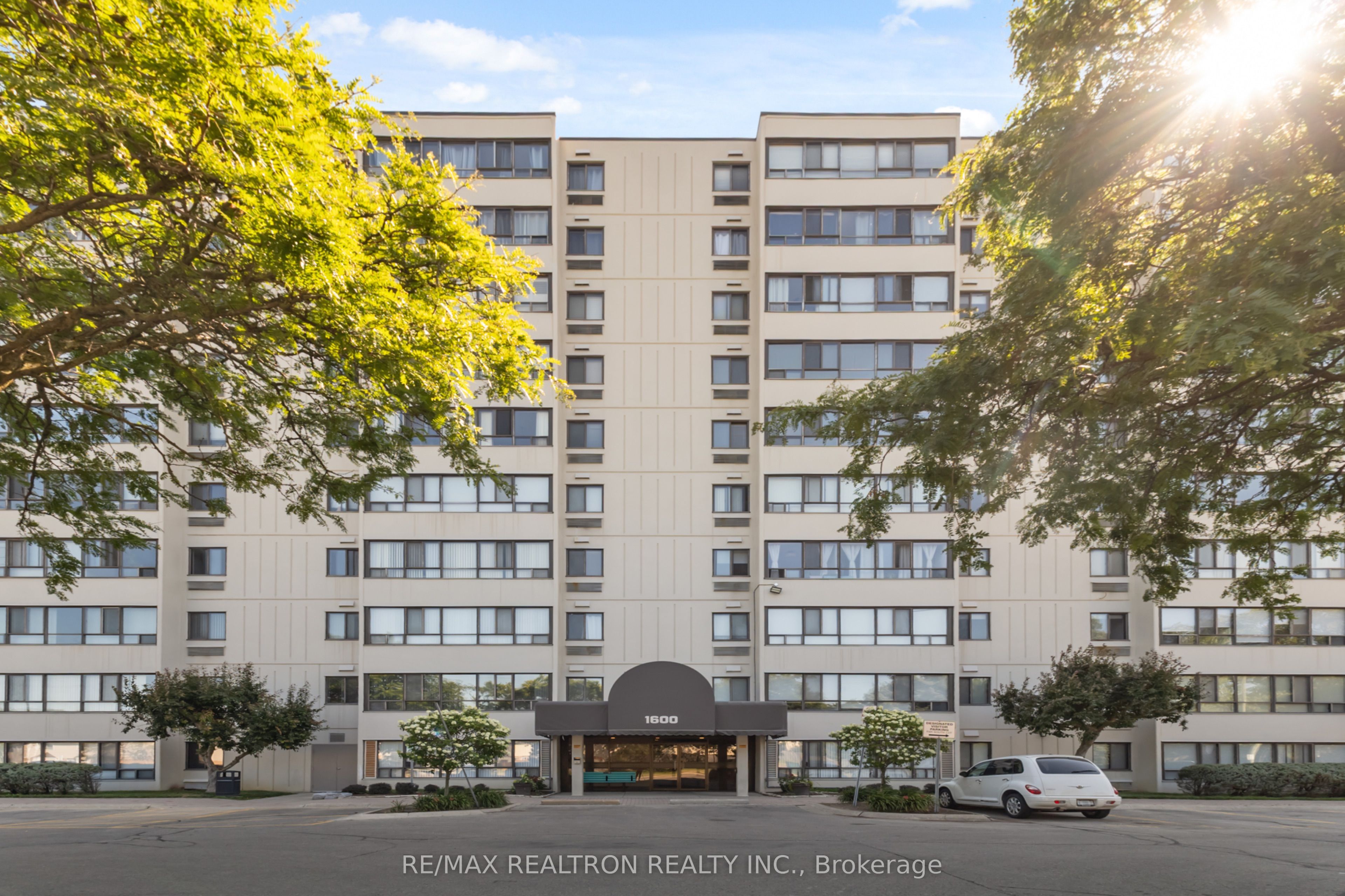 1600 Adelaide Street N 905, London North, ON N5X 3H6