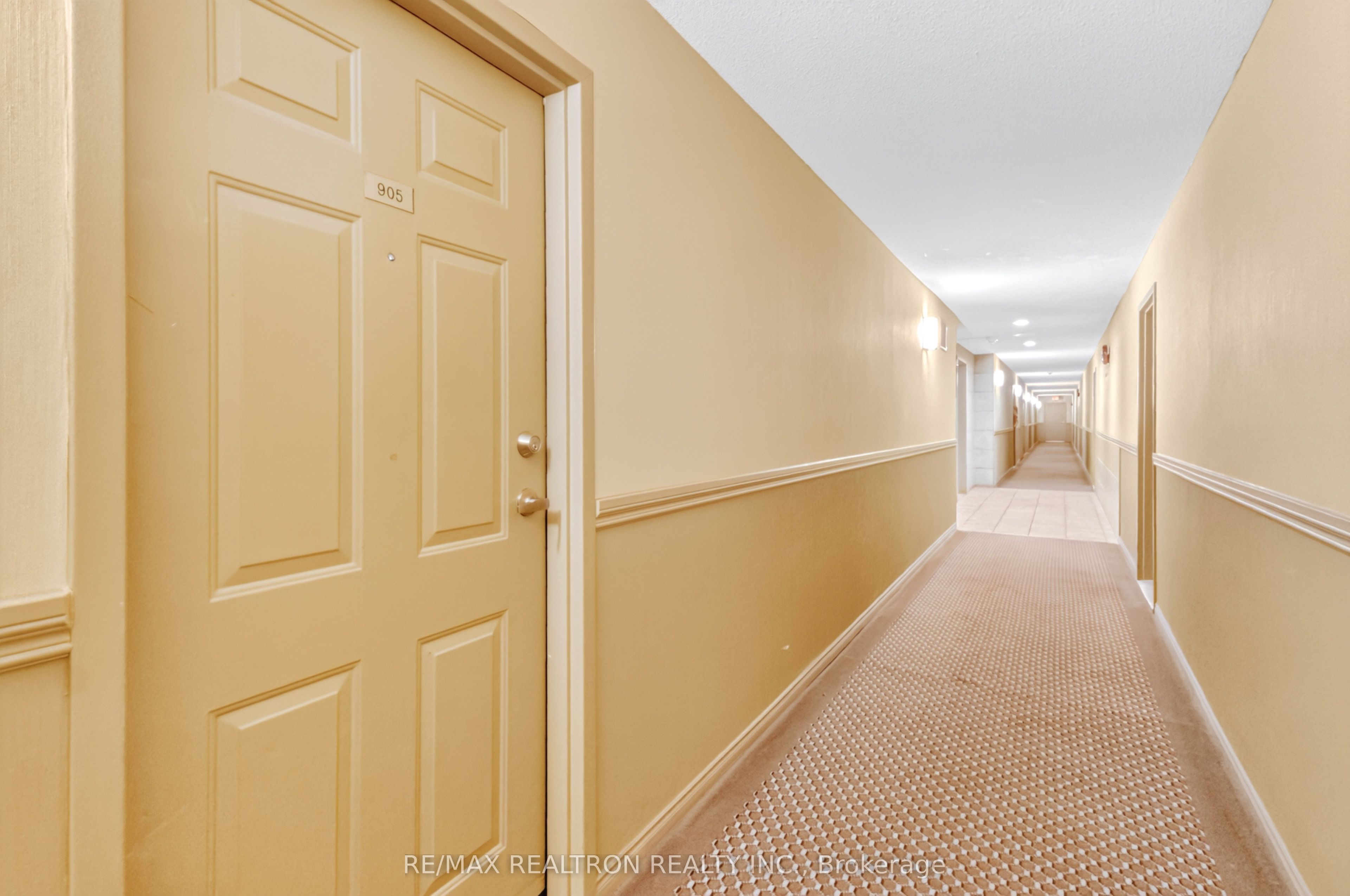 1600 Adelaide Street N 905, London North, ON N5X 3H6 photo 3