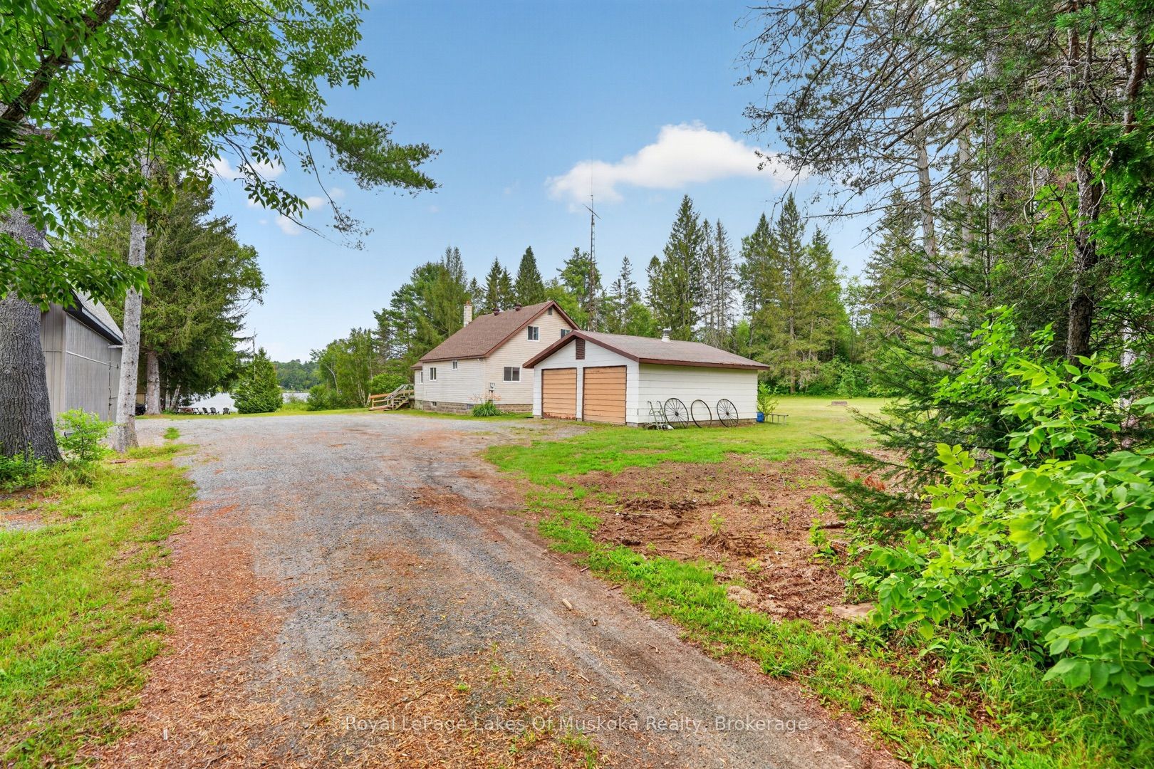 1857 Highway 518 E Highway, Kearney, ON P0A 1M0