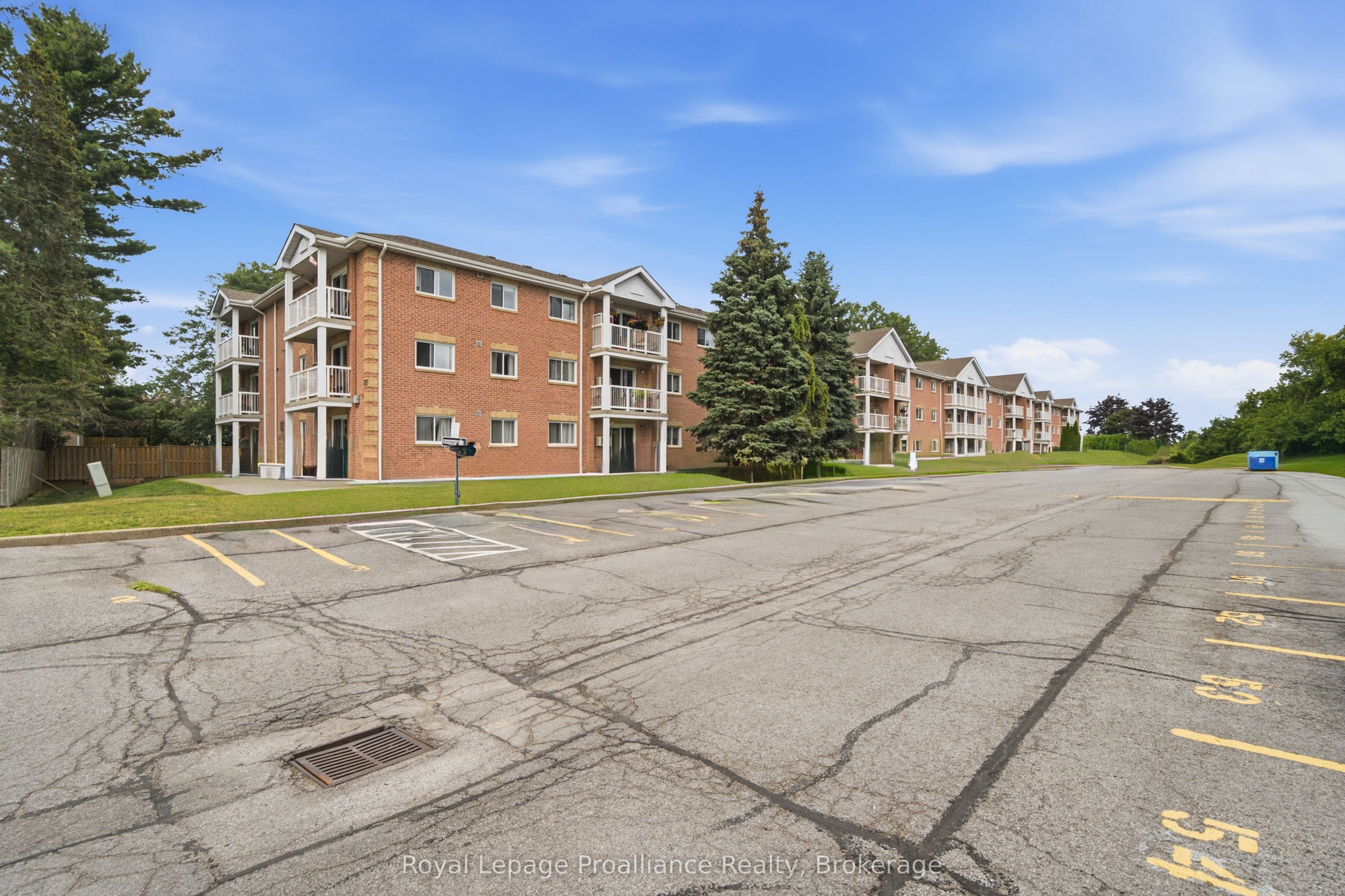 175 Haig Road 117, Belleville, ON K8N 5R7 photo 3