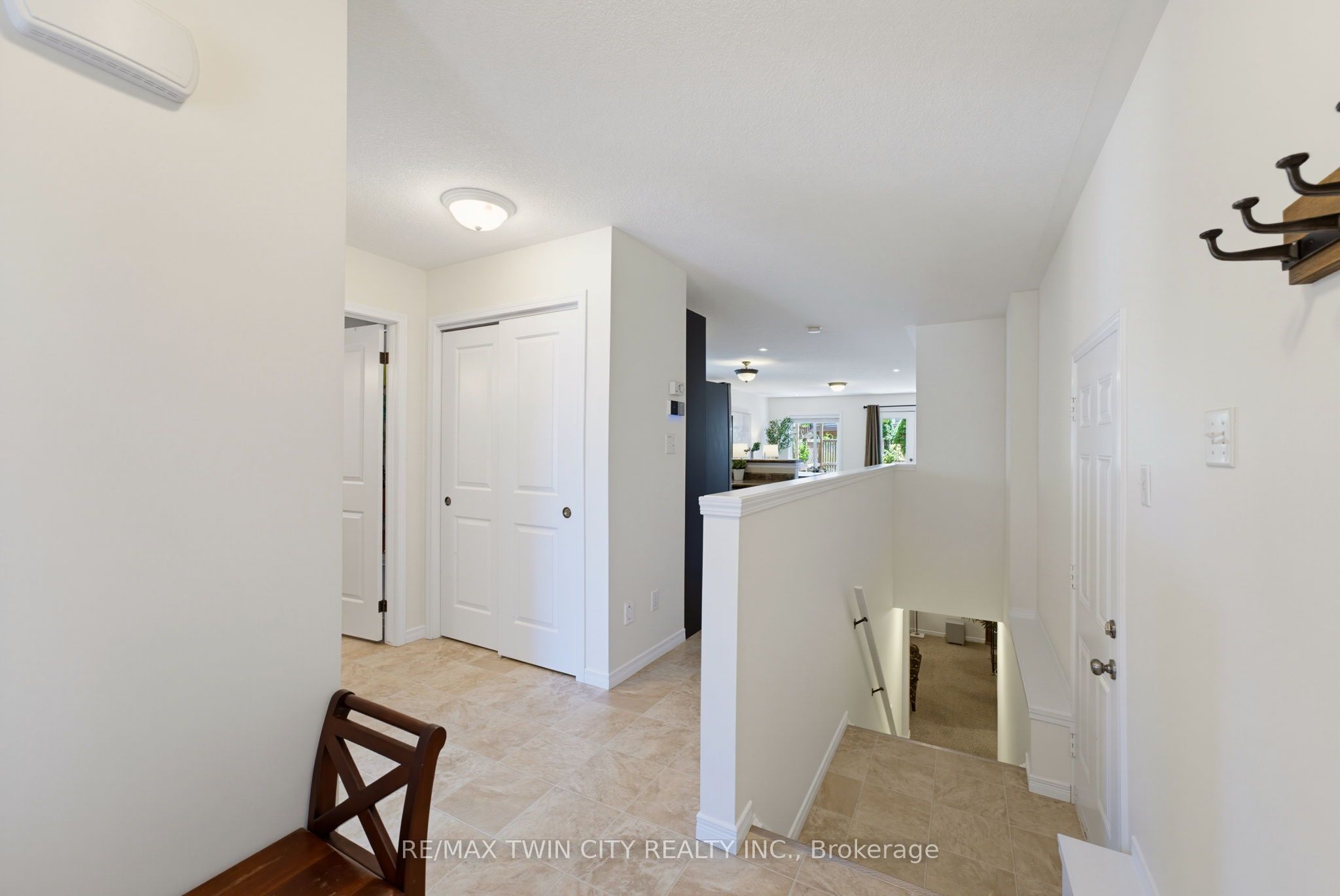 934 Zeller Crescent, Kitchener, ON N2A 0C7 photo 5