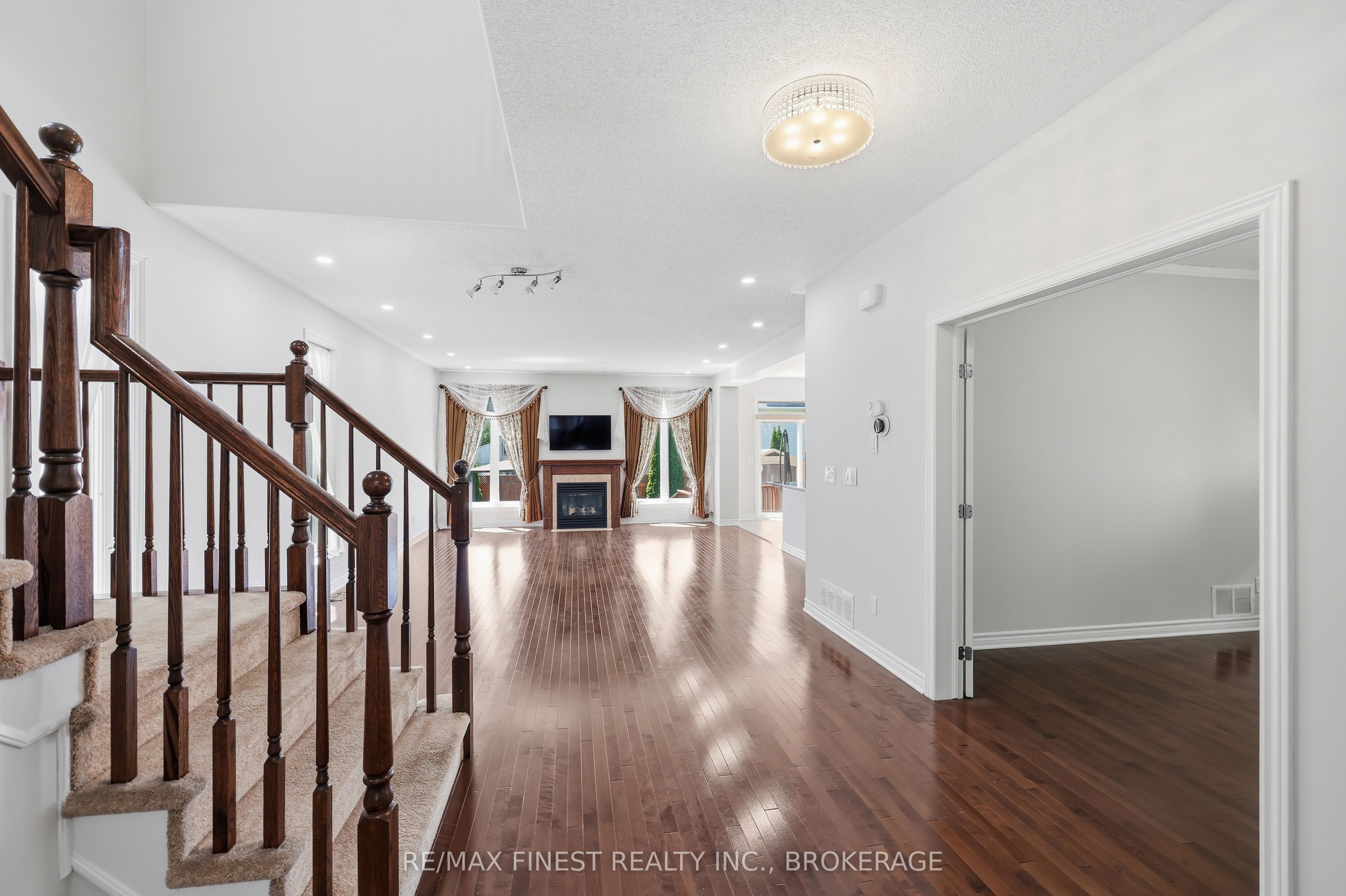 896 Cottonwood Avenue, Kingston, ON K7K 0C6 photo 5
