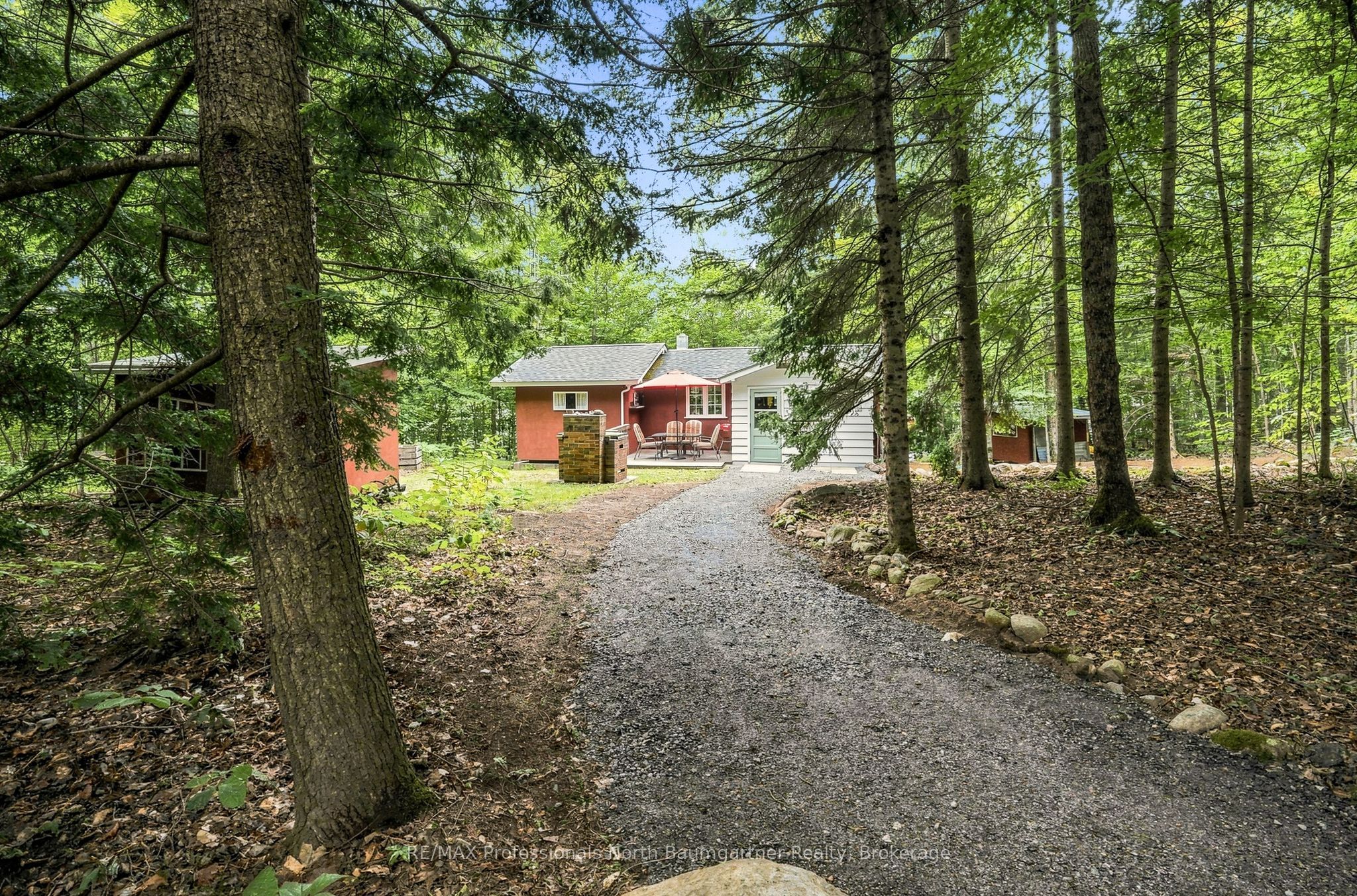 1075 Nanook Lane, Highlands East, ON K0M 1S0 photo 4