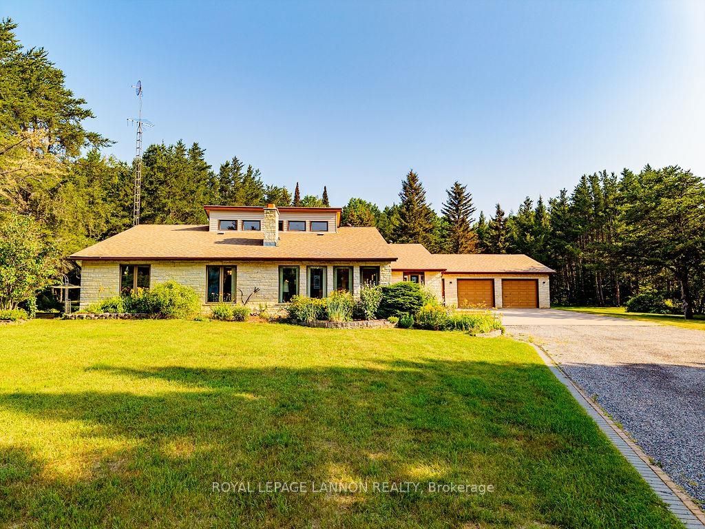 4600 Mapleward Rd., Thunder Bay, ON P7G 1T2