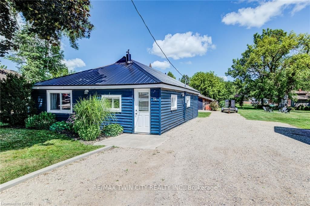14 Maddison Street E, West Perth, ON N0K 1P0