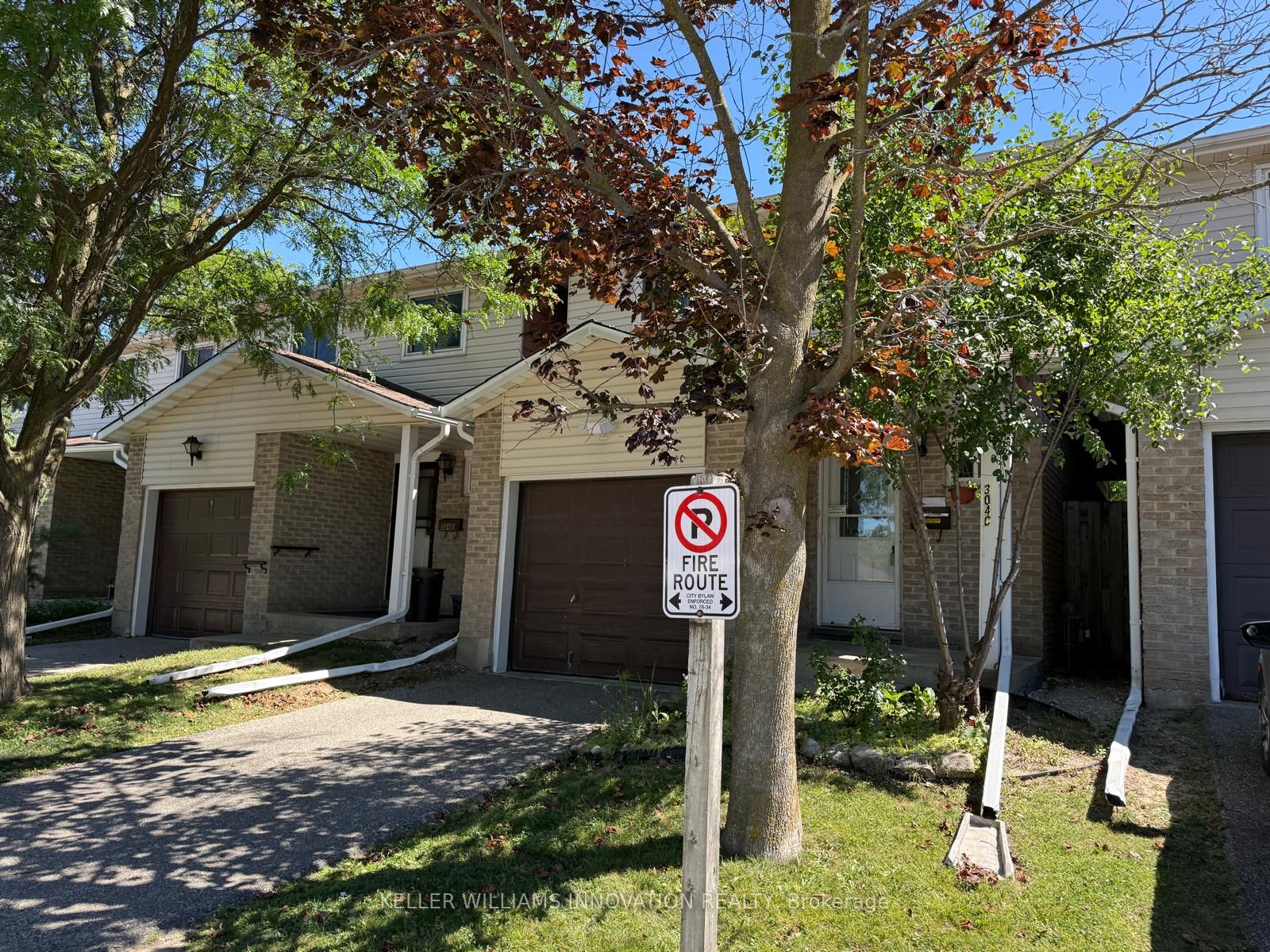 304 Bluevale Street N C, Waterloo, ON N2J 4G3 photo 3