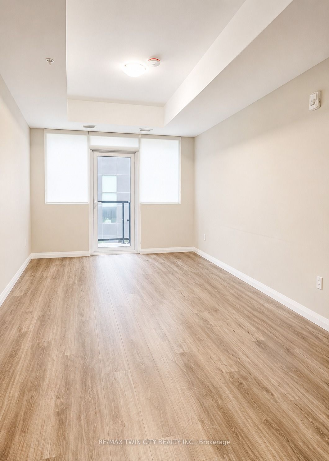 108 GARMENT Street 405, Kitchener, ON N2G 0E2 photo 4