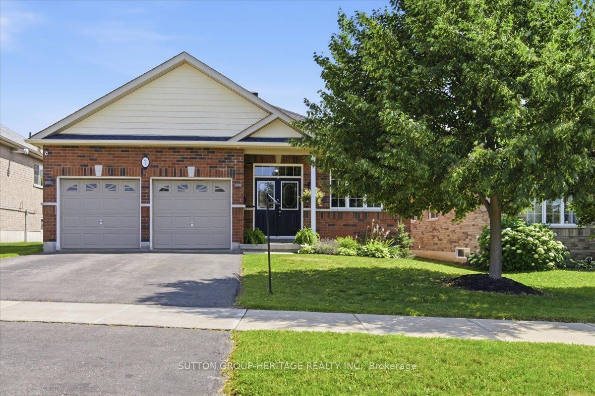 7 Holtom Street, Kawartha Lakes, ON K9V 0C3