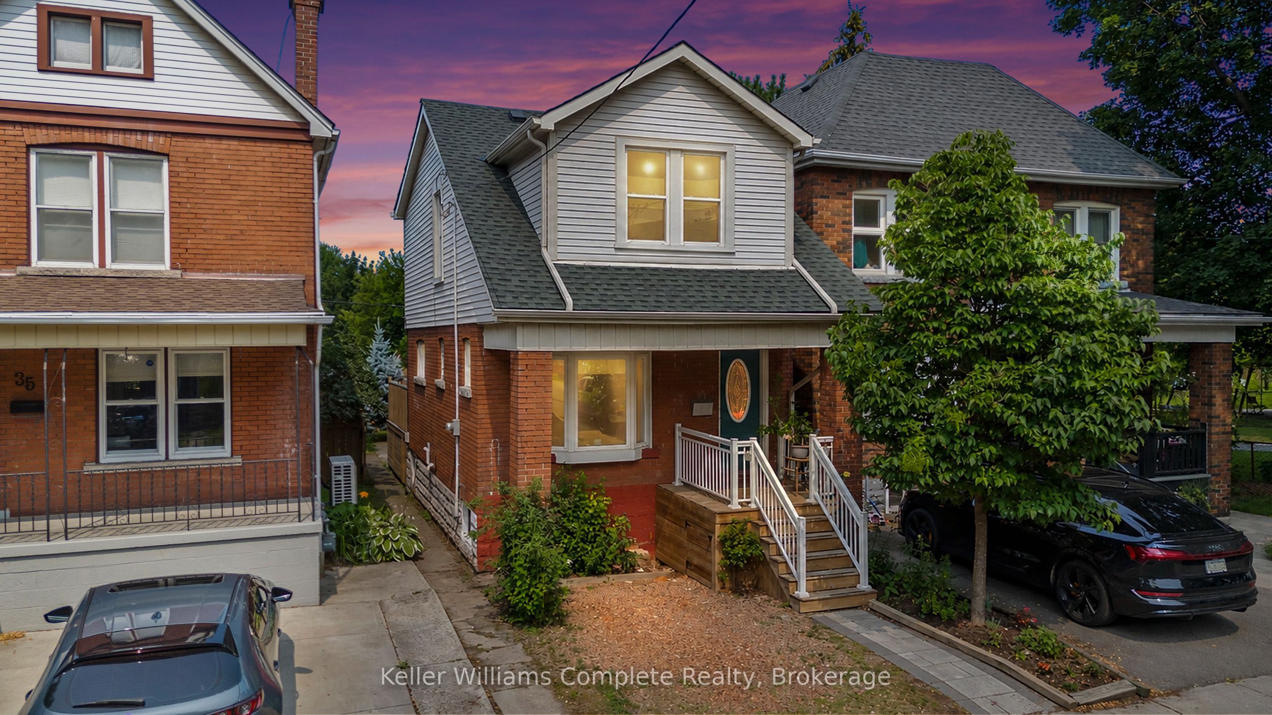 37 Park Row N, Hamilton, ON L8H 4E3 photo 3
