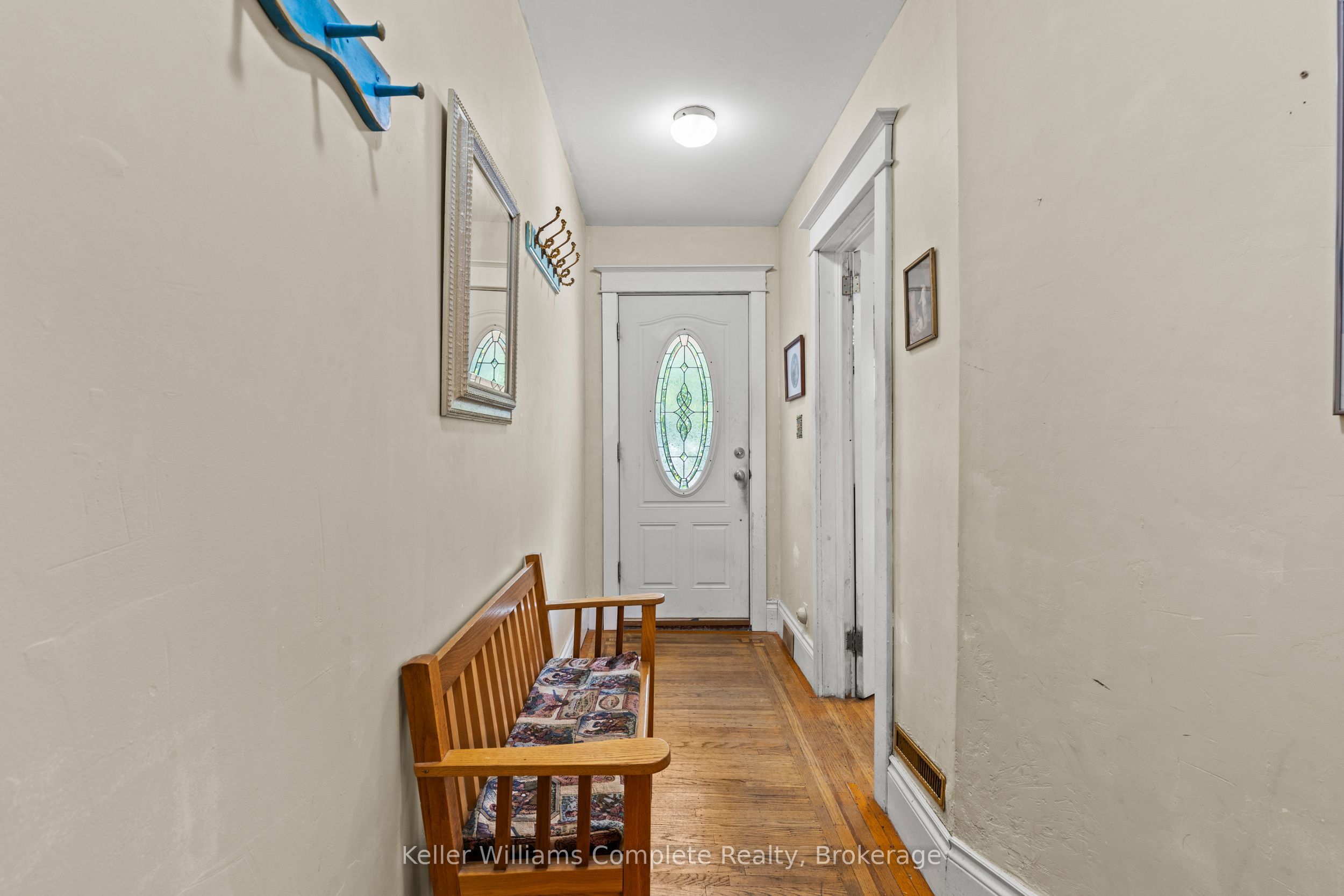 37 Park Row N, Hamilton, ON L8H 4E3 photo 5