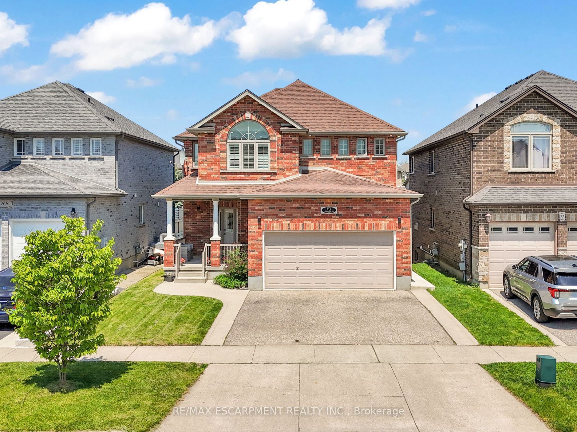 73 Fitzgerald Drive, Cambridge, ON N1T 2C6 photo 2