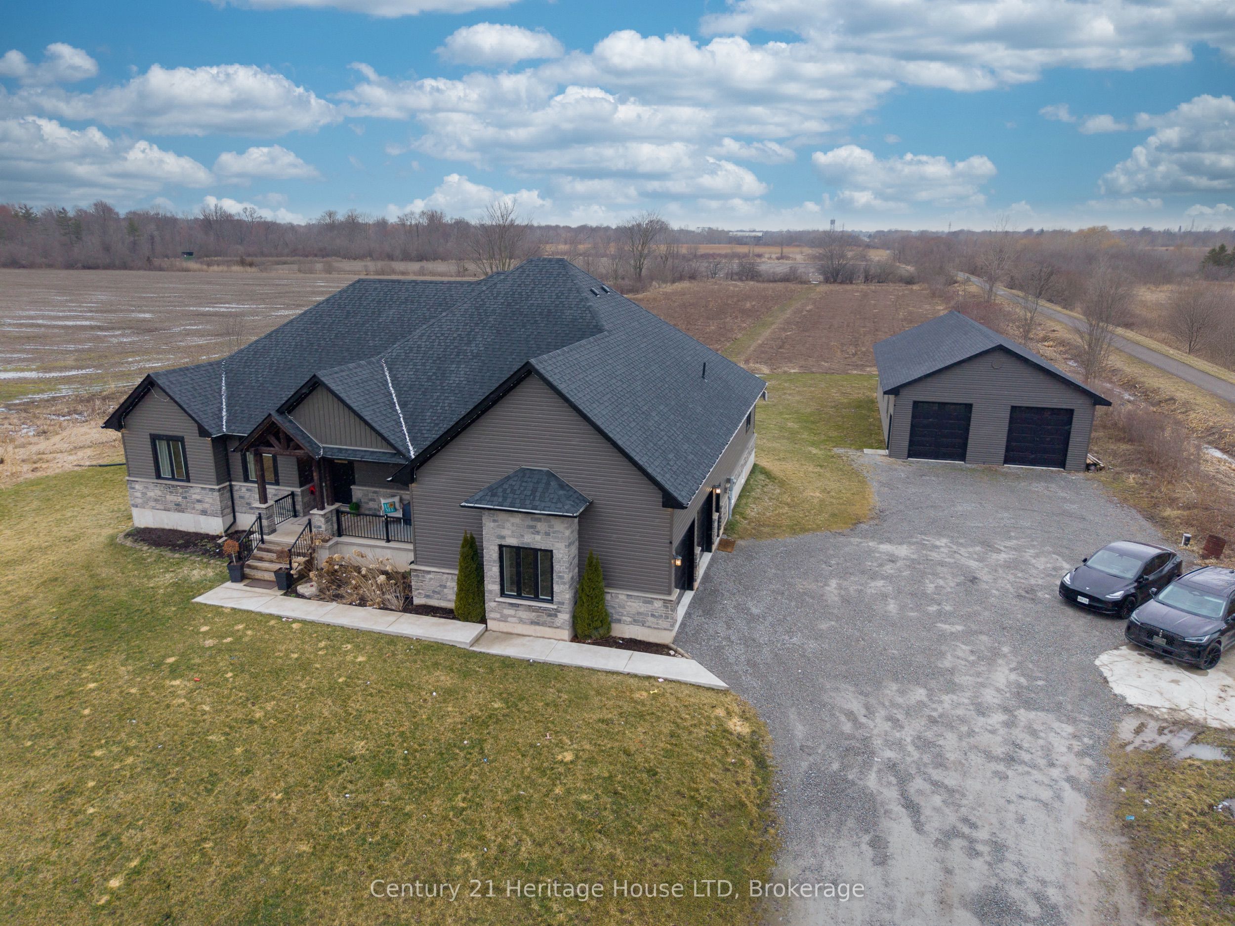 856 Lorraine Road, Port Colborne, ON L3K 5V5 photo 3