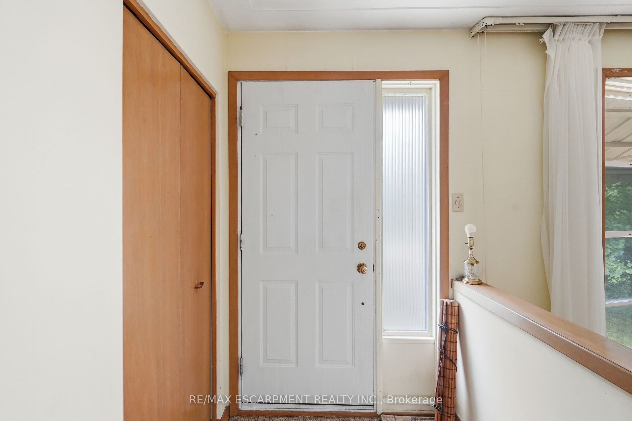 44 McDonald Court, Hamilton, ON L9H 7C4 photo 4