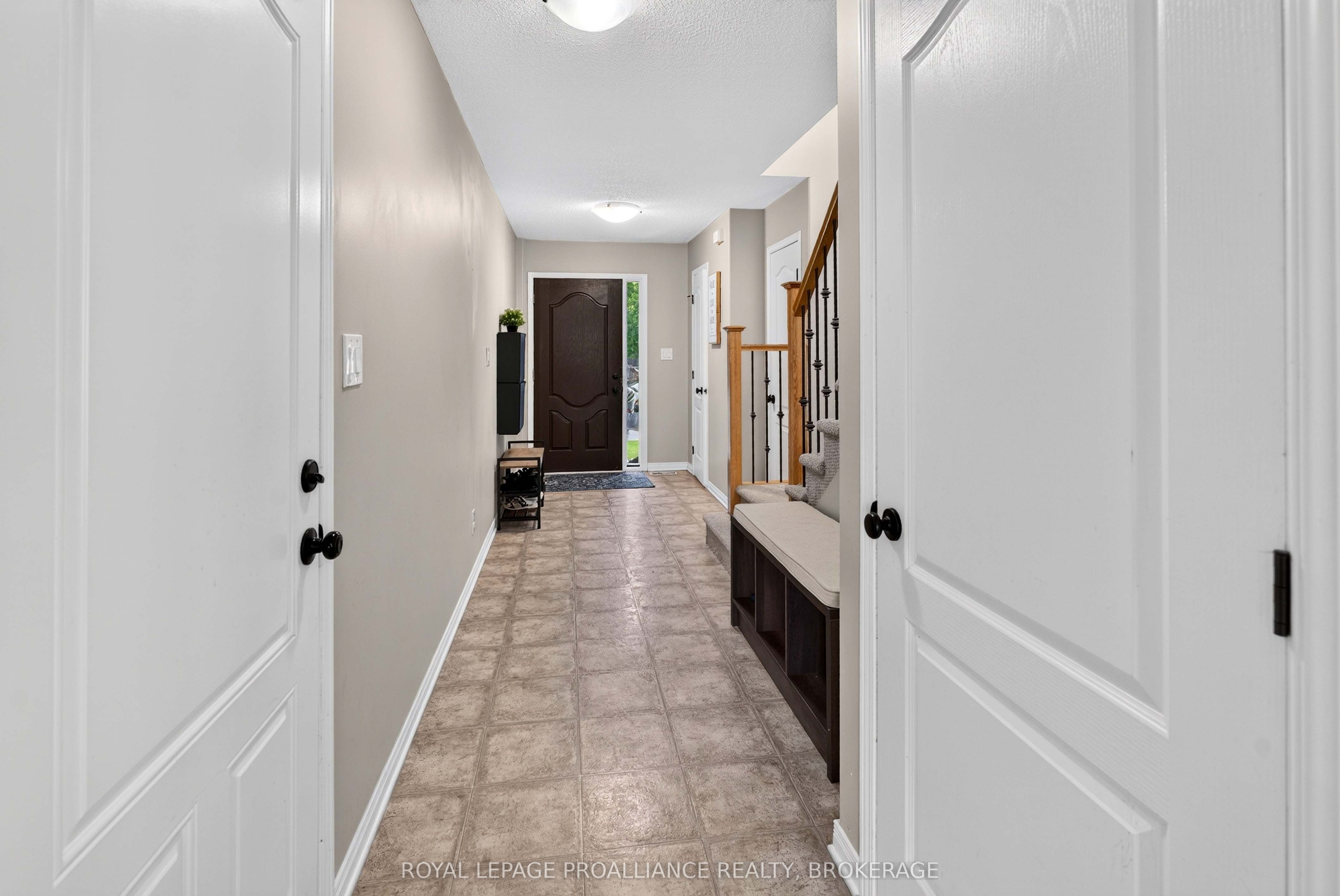 1571 Crimson Crescent, Kingston, ON K7P 0J3 photo 5