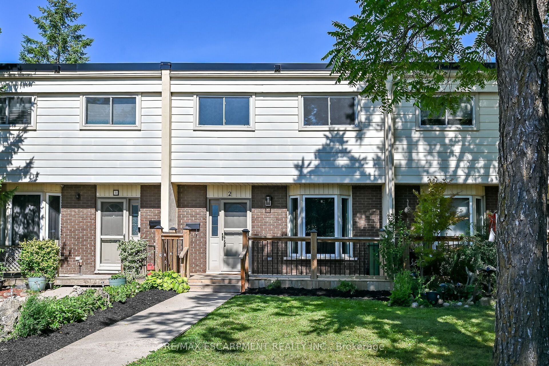 199 YORK Road 2, Hamilton, ON L9H 1M9 photo 3