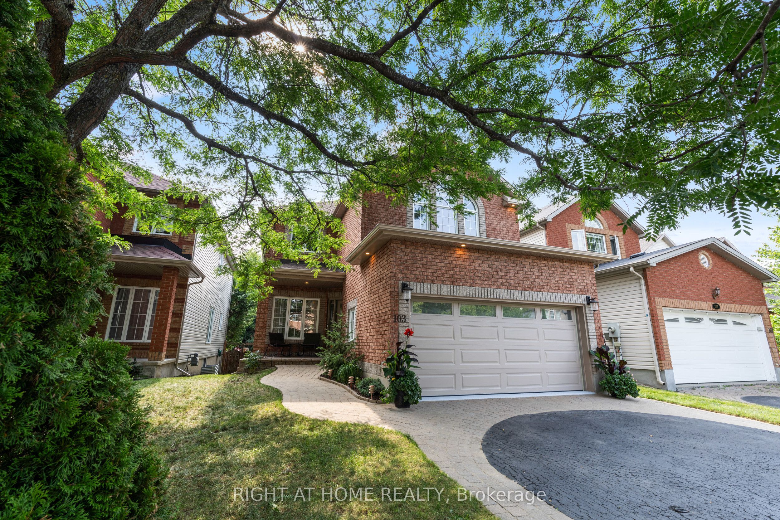 103 Borealis Crescent, Overbrook - Castleheights and Area, ON K1K 4T6 photo 2
