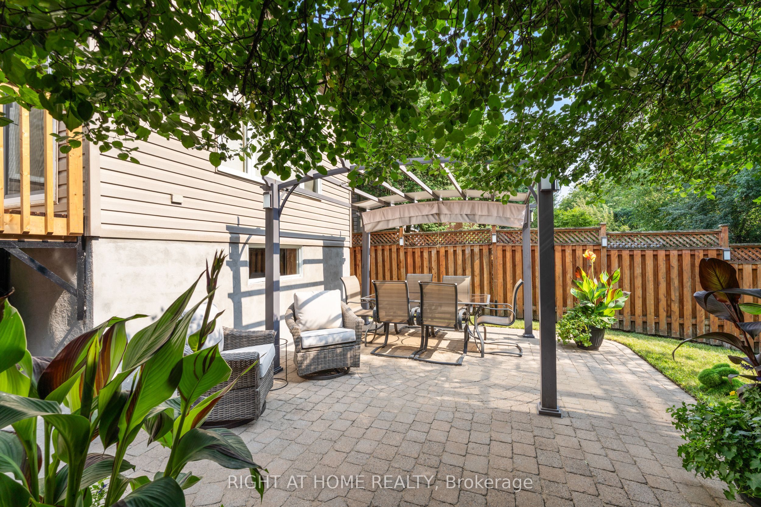 103 Borealis Crescent, Overbrook - Castleheights and Area, ON K1K 4T6 photo 3
