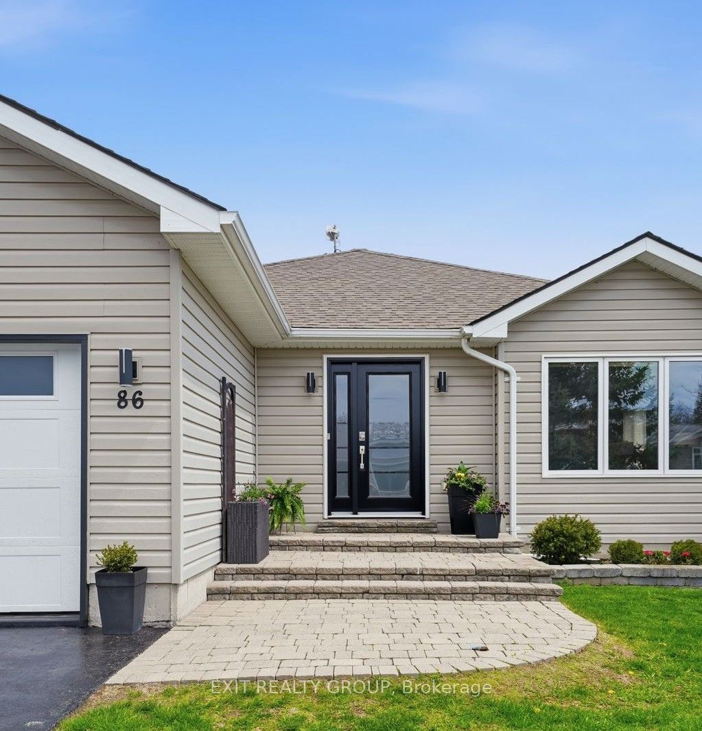 86 Sandbanks Court, Prince Edward County, ON K0K 3L0 photo 5