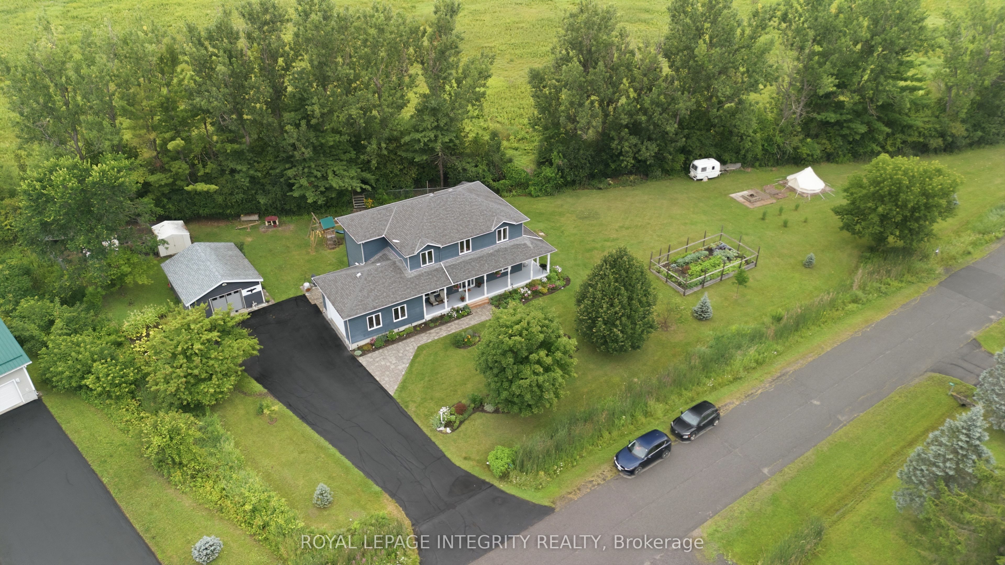 281 Frome Street, Carp - Dunrobin - Huntley - Fitzroy and Area, ON K0A 1X0 photo 3