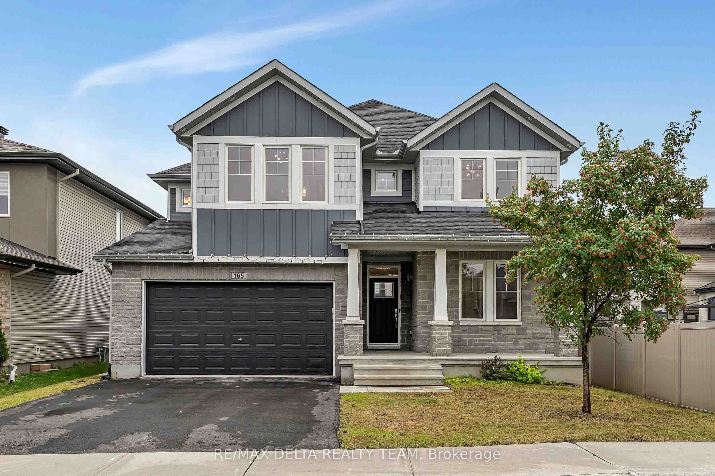 165 Groningen Street, Kanata, ON K2V 0C6 photo 2