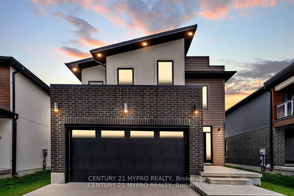 1652 APPLEROCK Avenue, London North, ON N6G 0X6