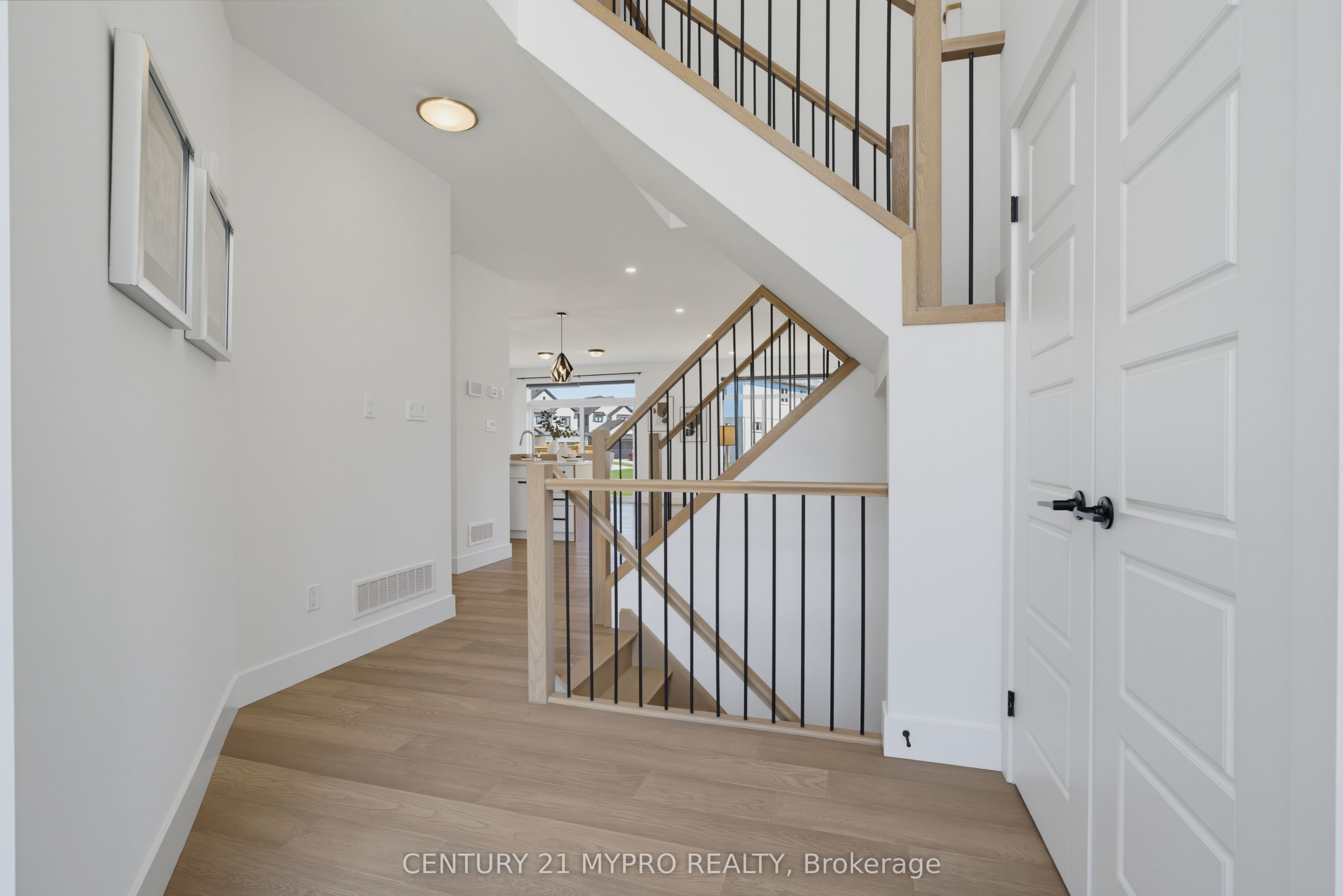 1652 APPLEROCK Avenue, London North, ON N6G 0X6 photo 5