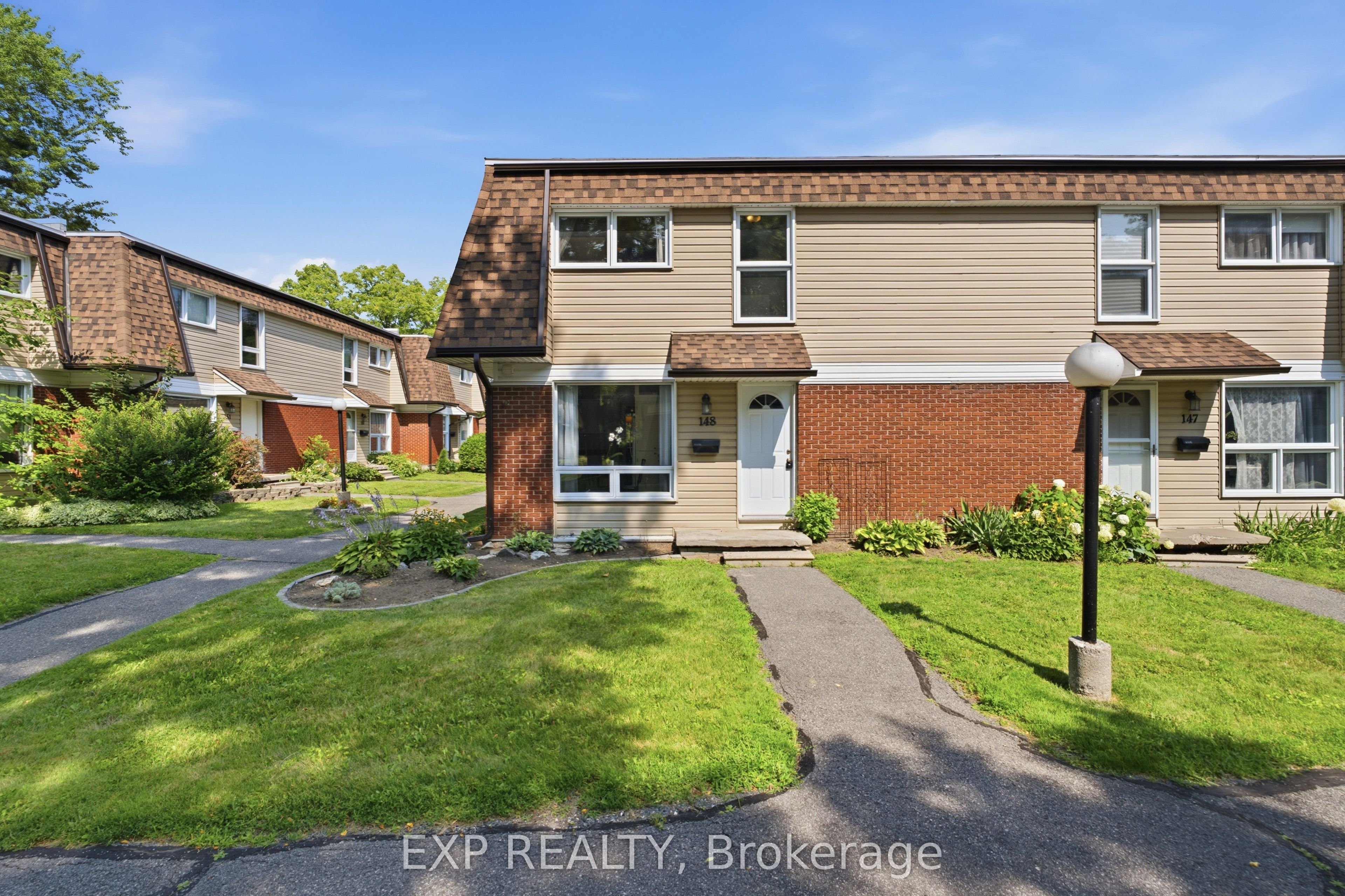 148 Rutherford Court 16, Kanata, ON K2K 1N6