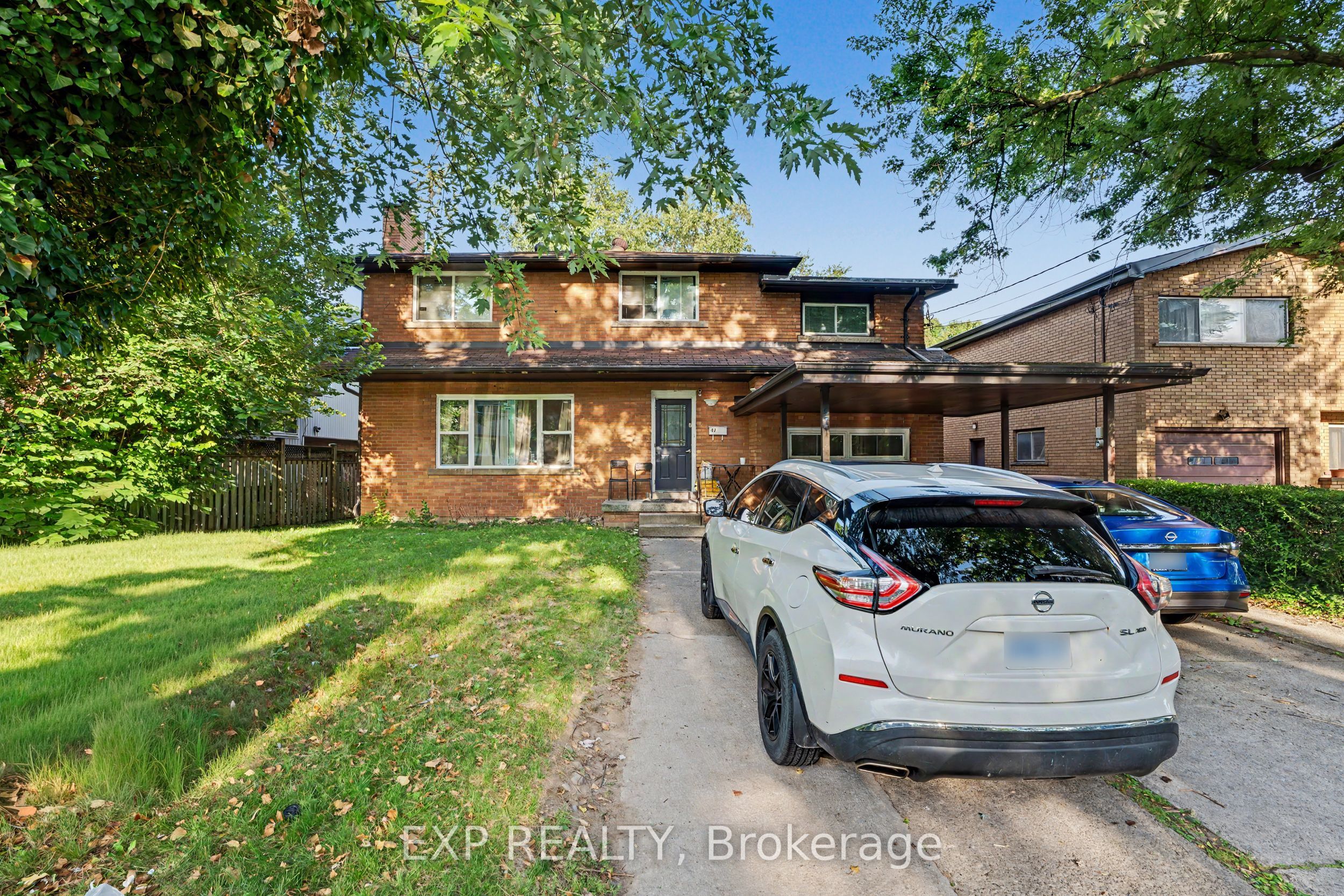 47 Bowman Street, Hamilton, ON L8S 2T5