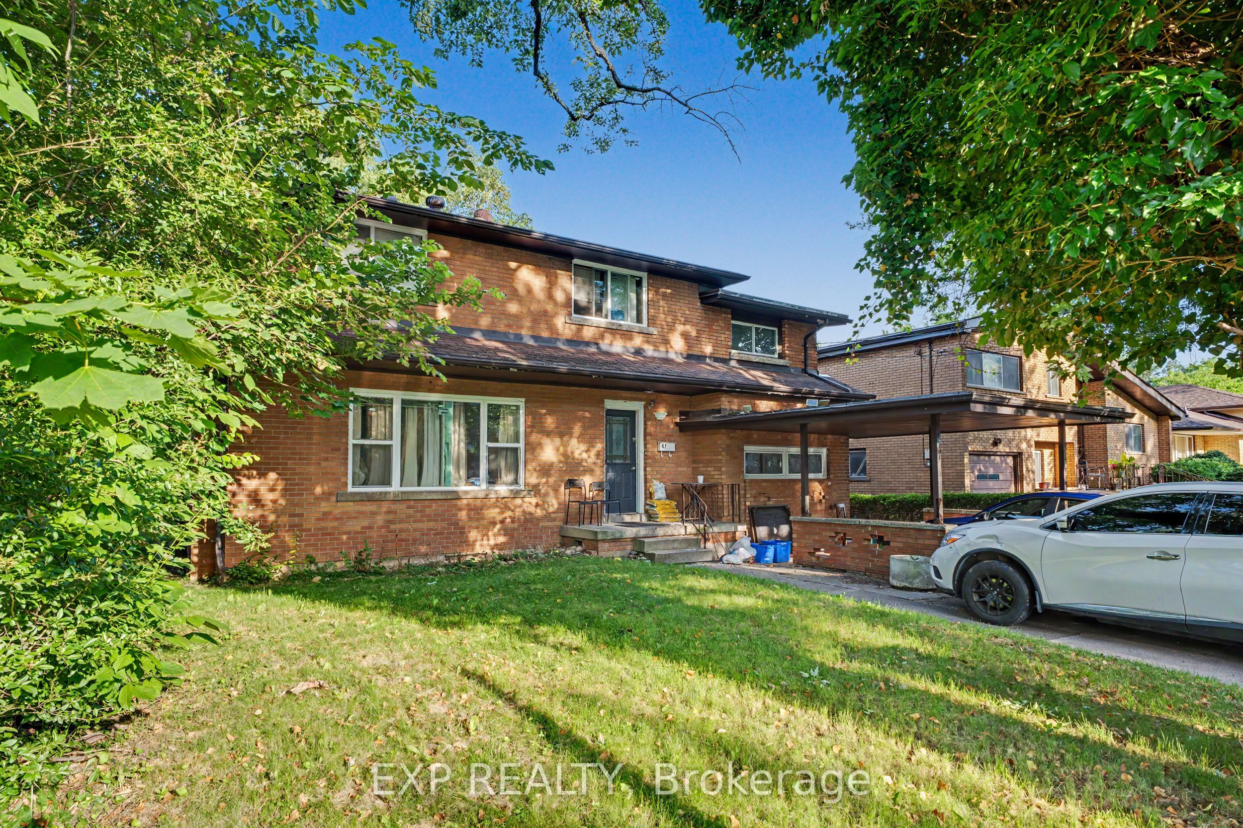 47 Bowman Street, Hamilton, ON L8S 2T5 photo 2