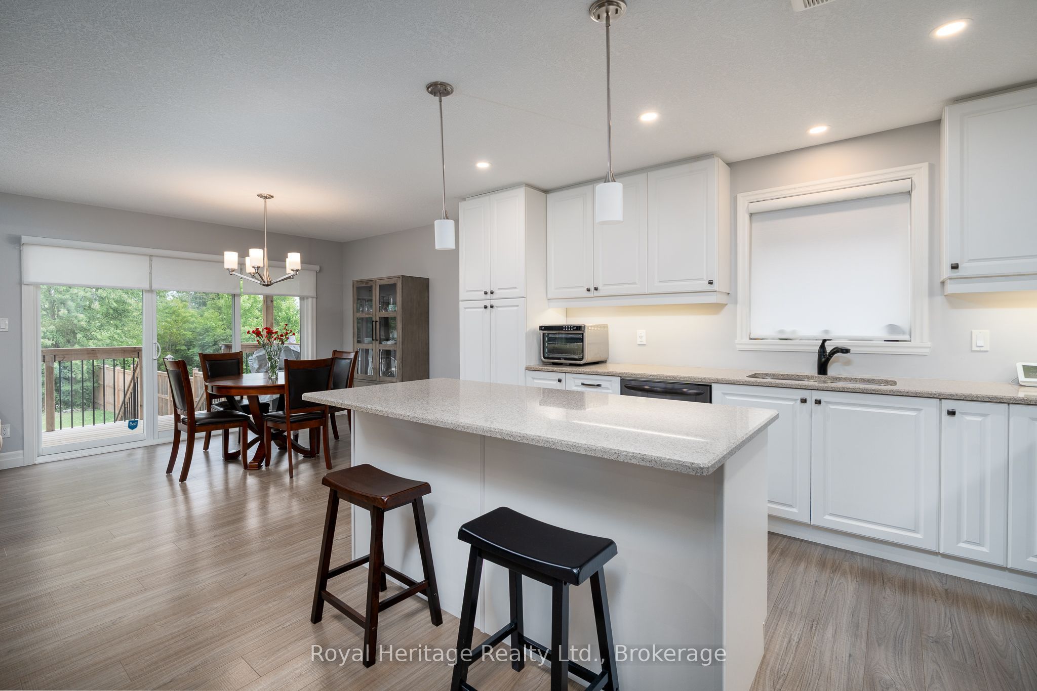 22 Lanark Drive, Belleville, ON K8N 0G5 photo 5