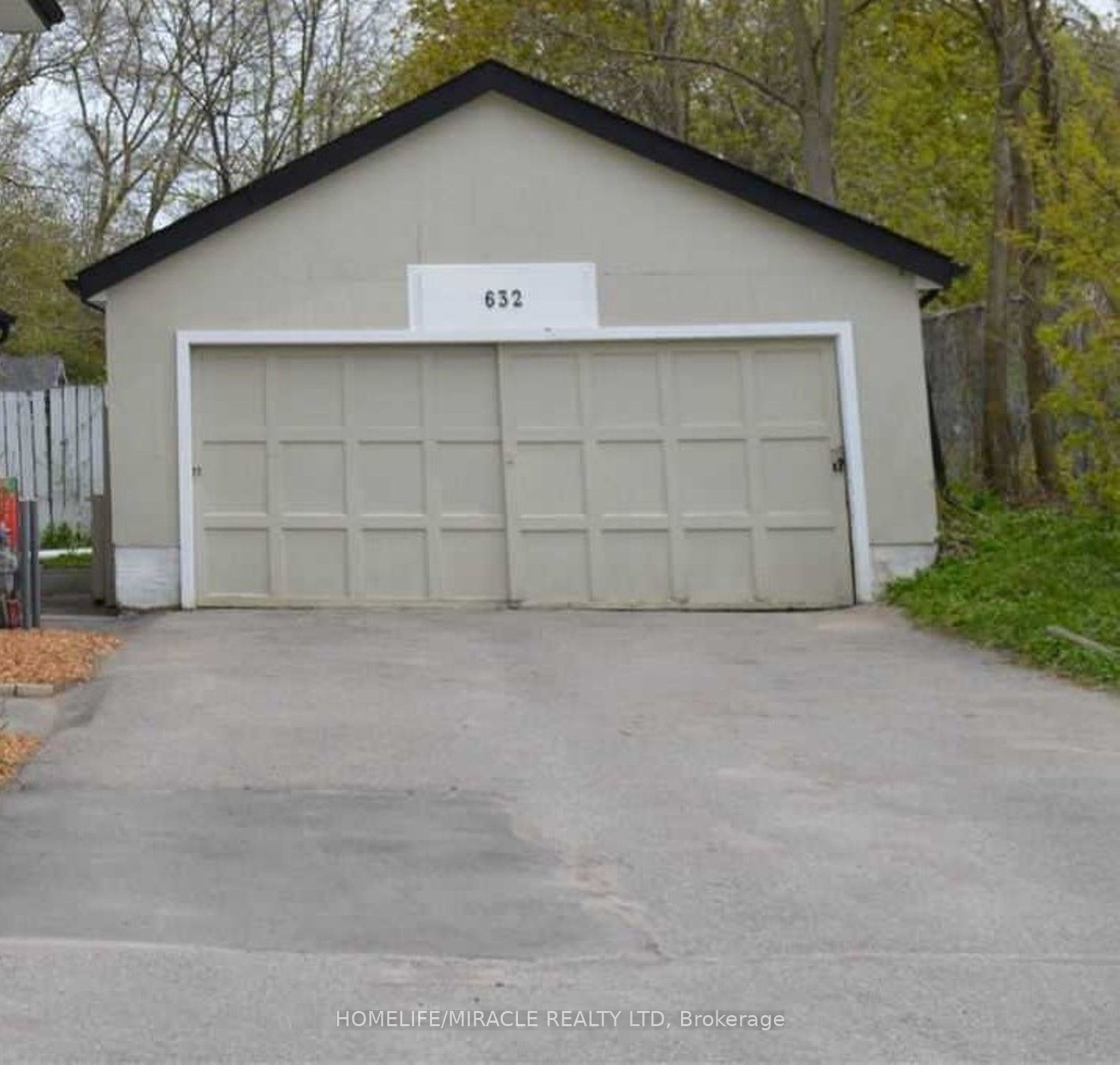 632 Union Street, Peterborough, ON K9H 3V5 photo 3