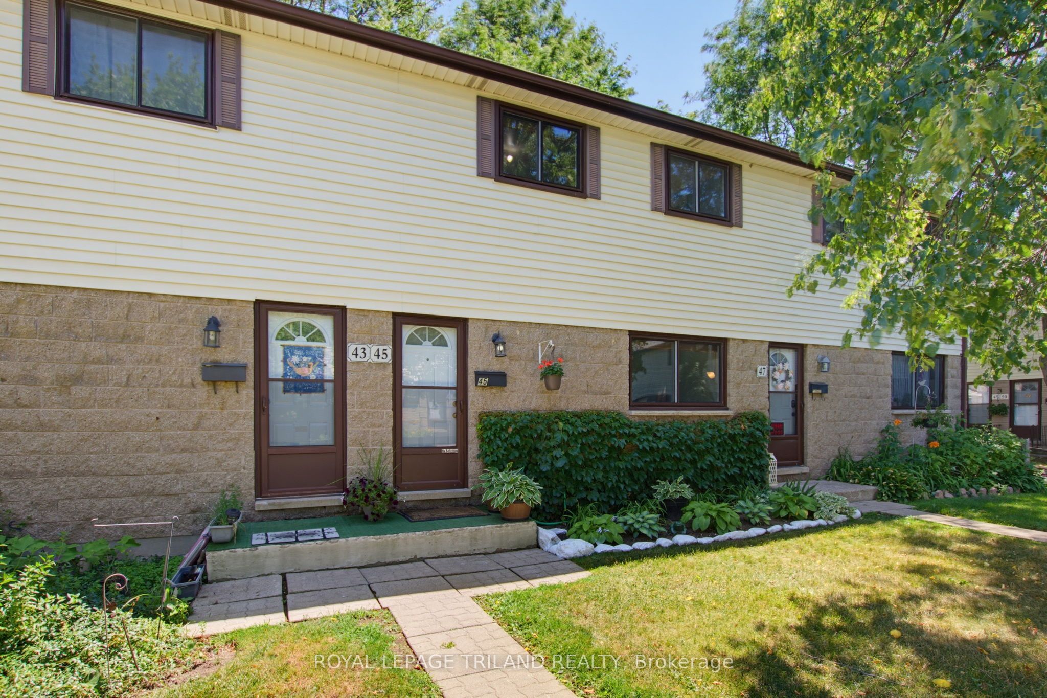 825 DUNDALK Drive 45, London South, ON N6C 3V6 photo 2