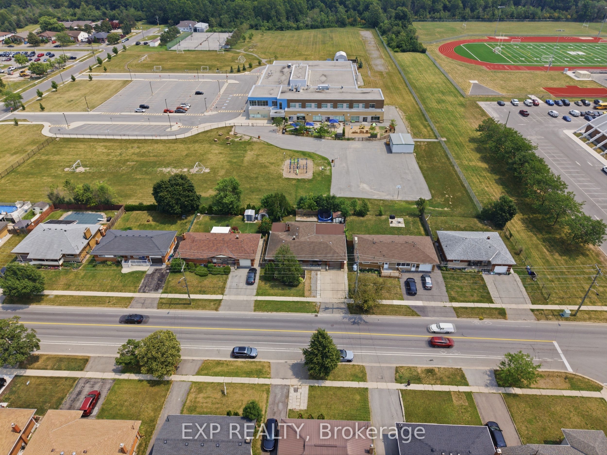 134 Wellington Street, Welland, ON L3B 1B3 photo 4