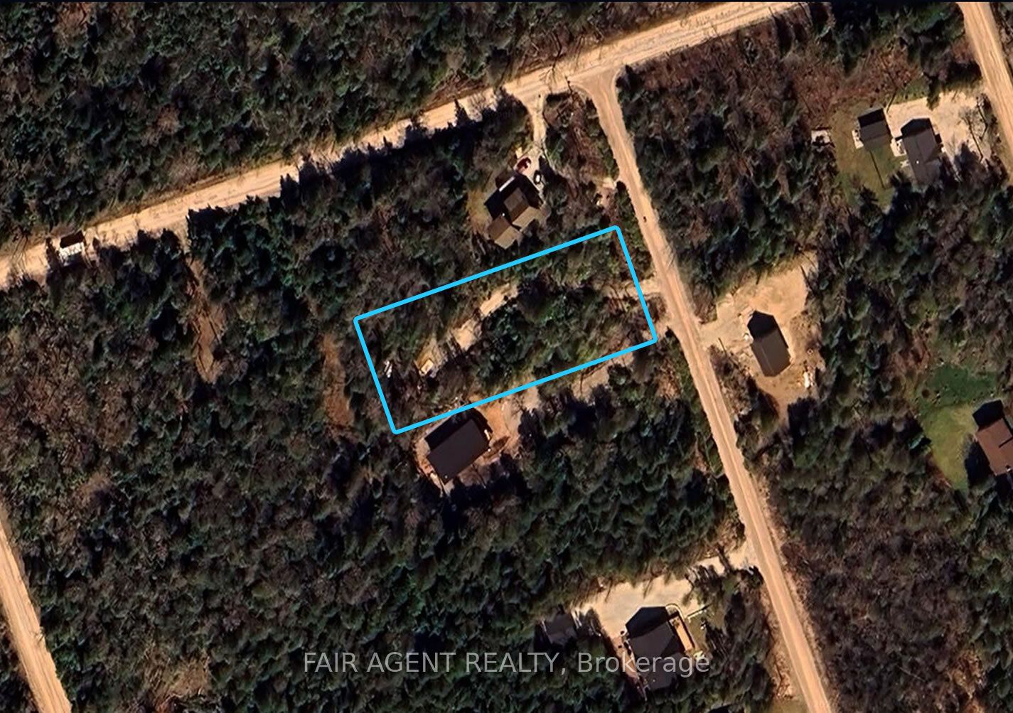 6 Henwood Street, Northern Bruce Peninsula, ON N0H 2M0