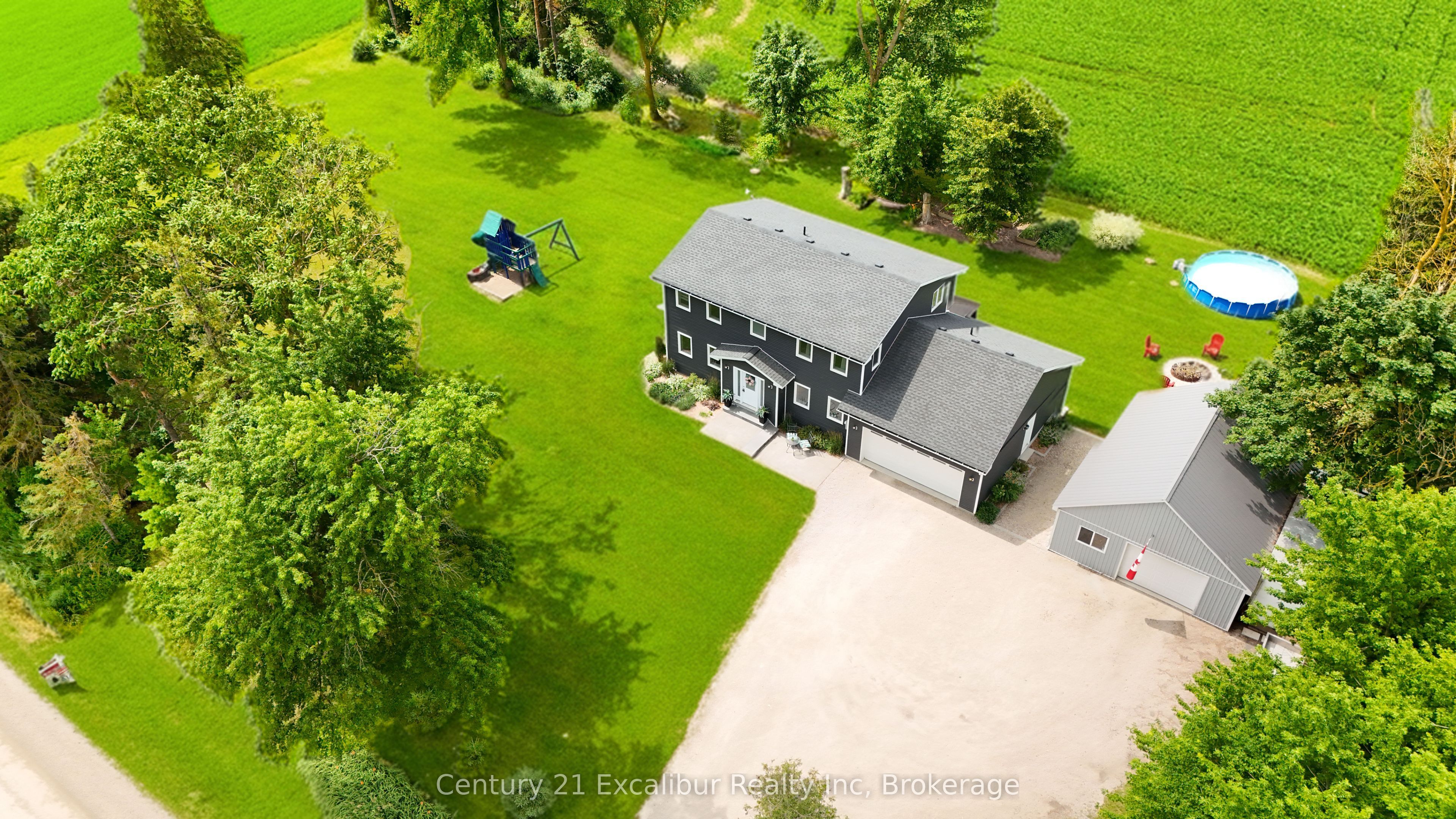 7104 Sixth line Road W, Centre Wellington, ON N0B 1J0 photo 2
