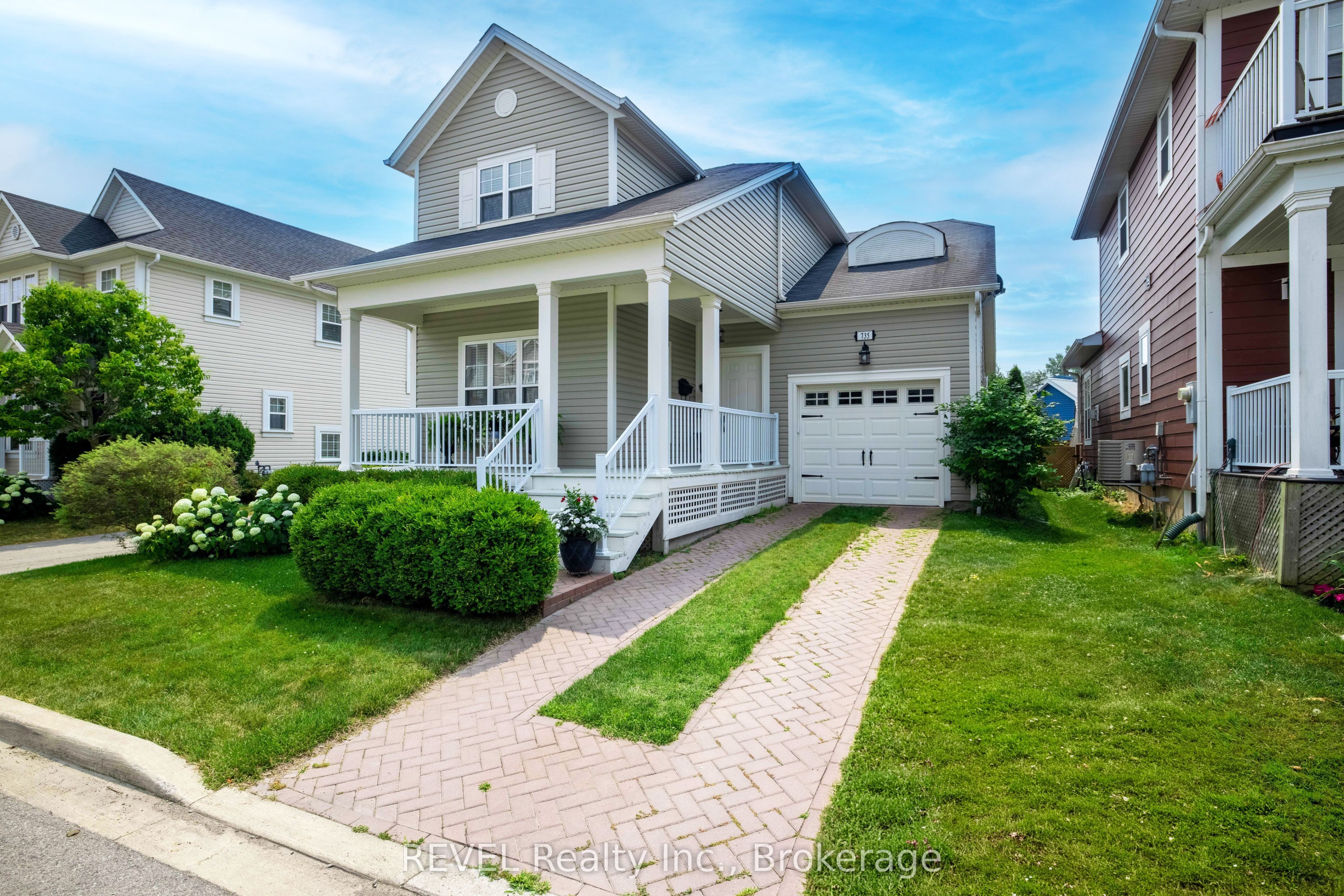 735 Celebration Drive, Fort Erie, ON L2A 6V8 photo 3