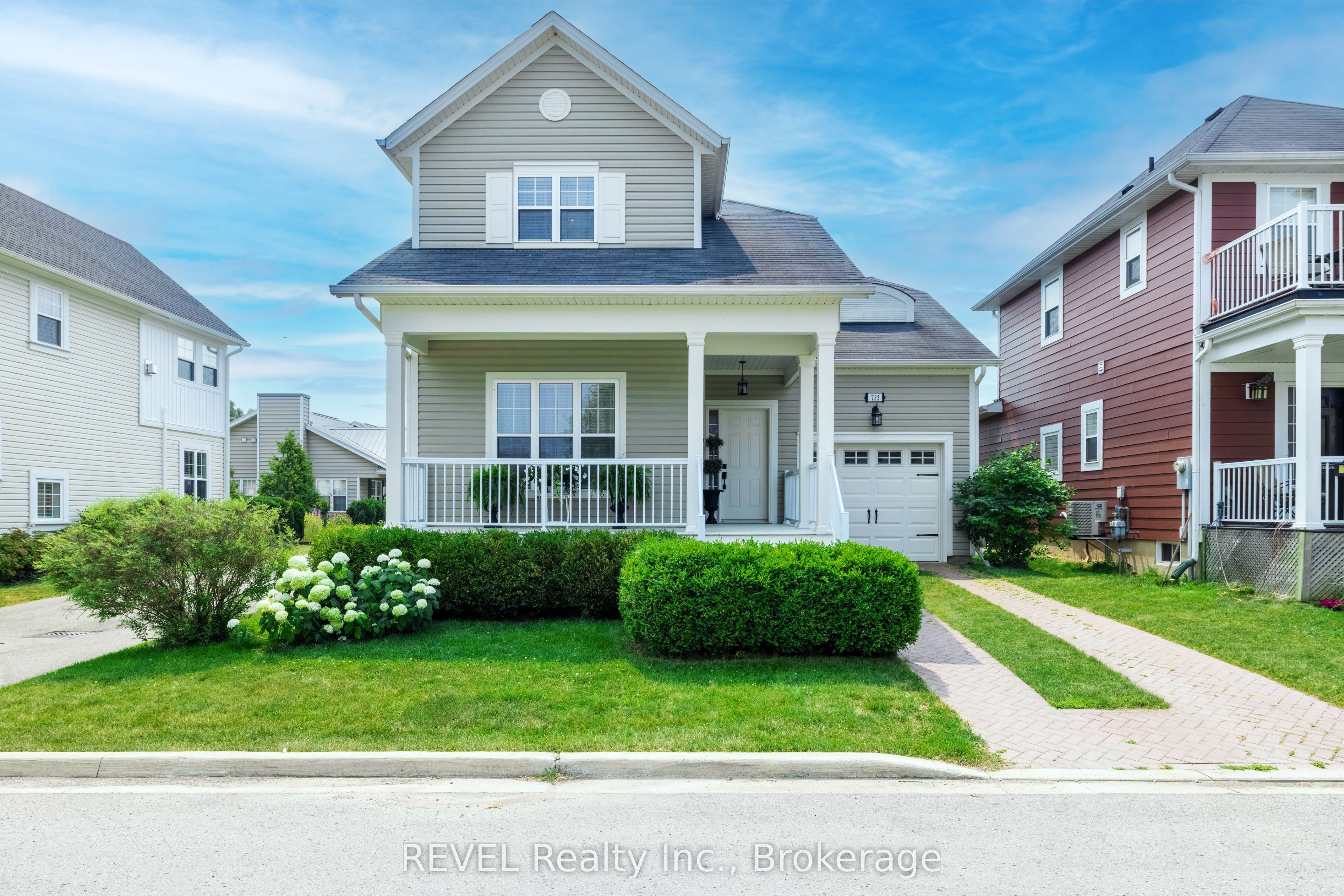 735 Celebration Drive, Fort Erie, ON L2A 6V8 photo 4