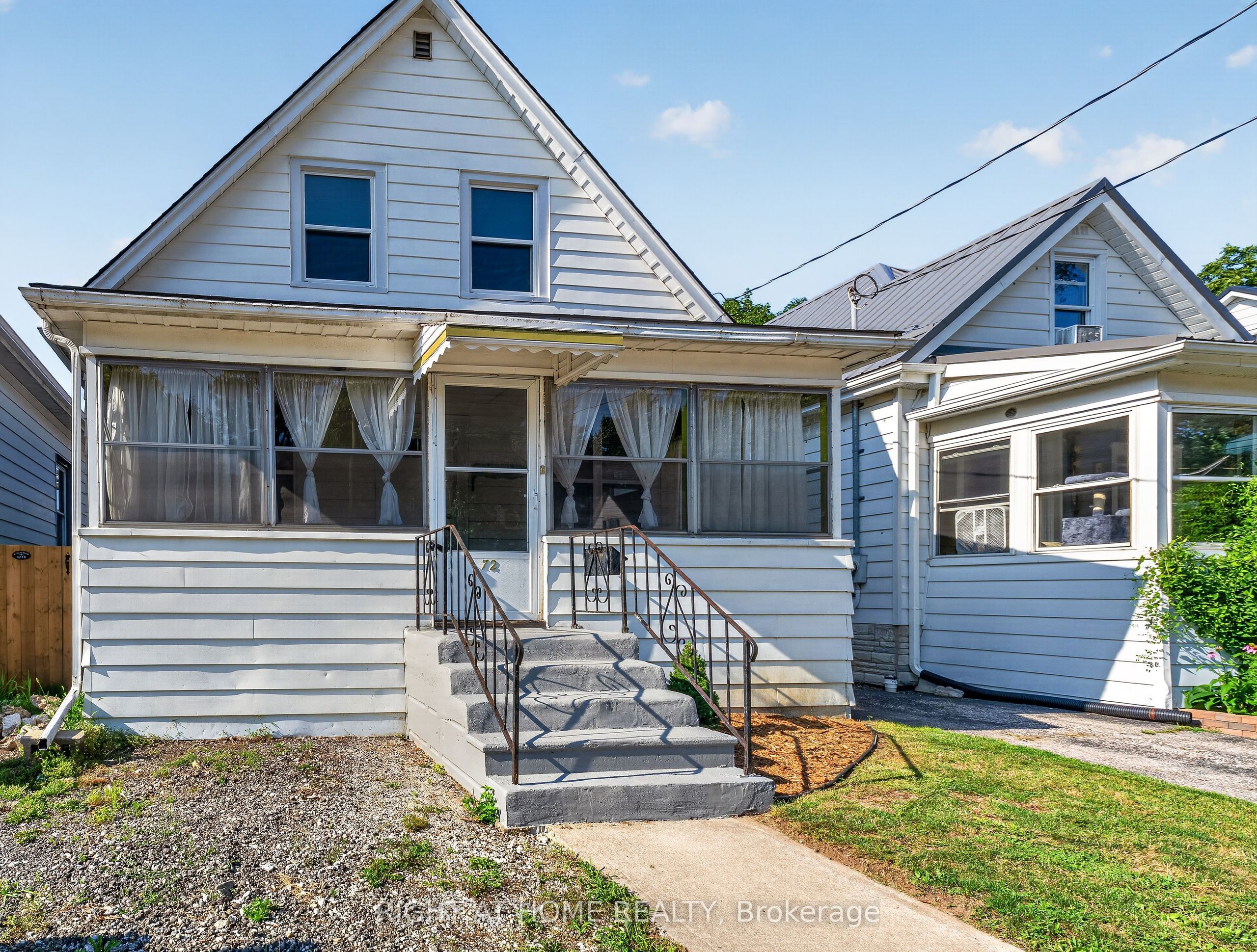 72 Maple Street, St. Thomas, ON N5R 1Z1