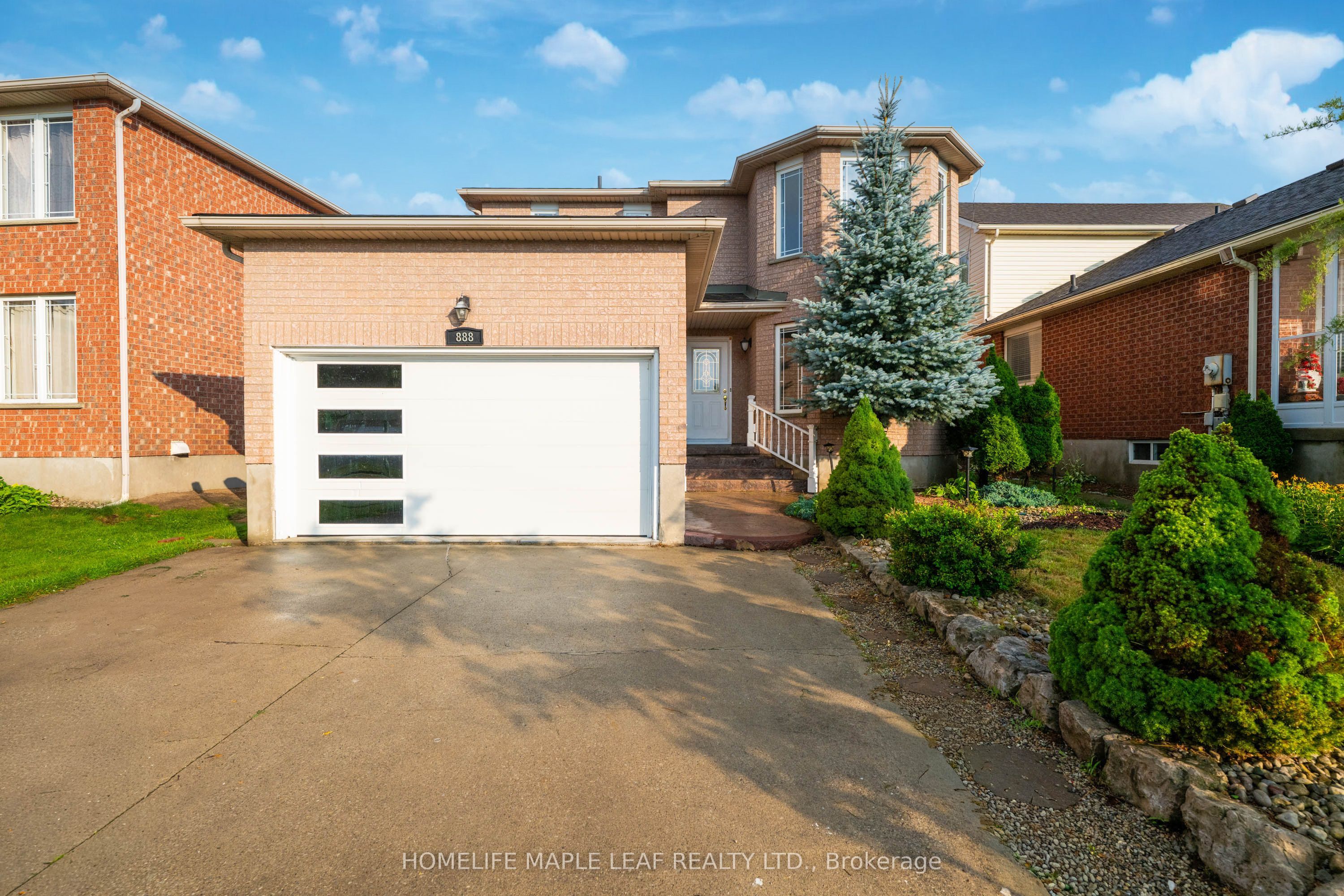 888 Paisley Road, Guelph, ON N1K 1V8 photo 2
