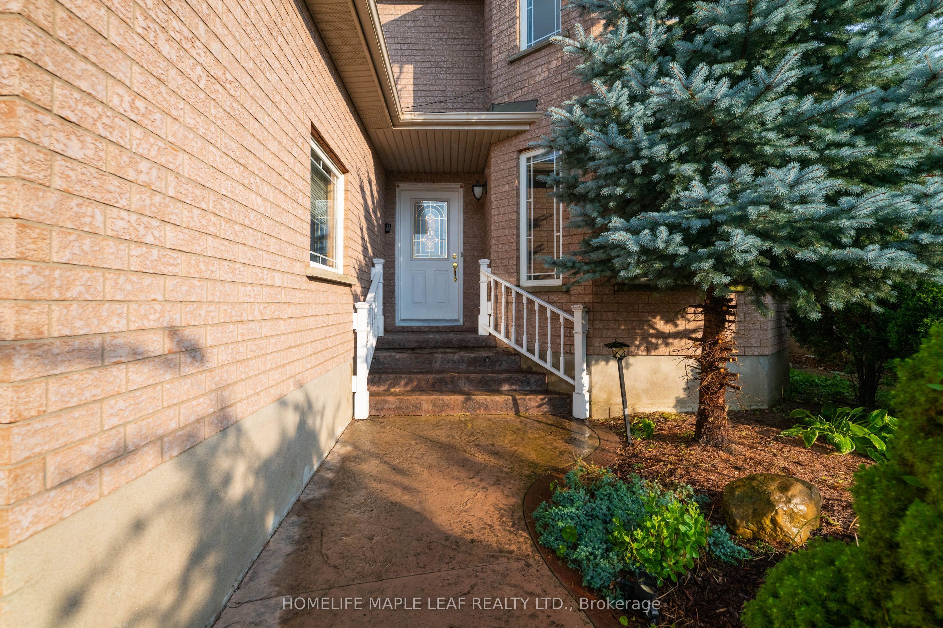 888 Paisley Road, Guelph, ON N1K 1V8 photo 4