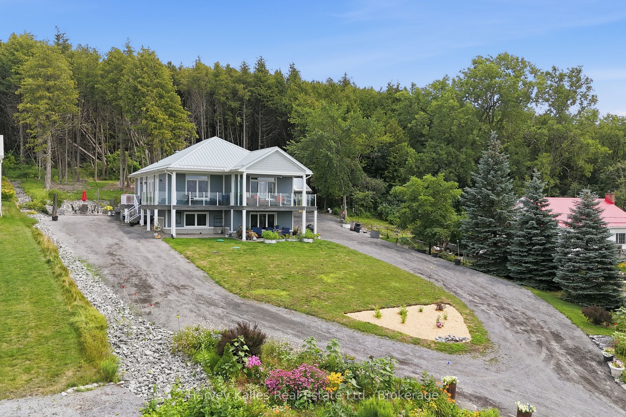 12399 Loyalist Parkway, Prince Edward County, ON K0K 2T0 photo 2