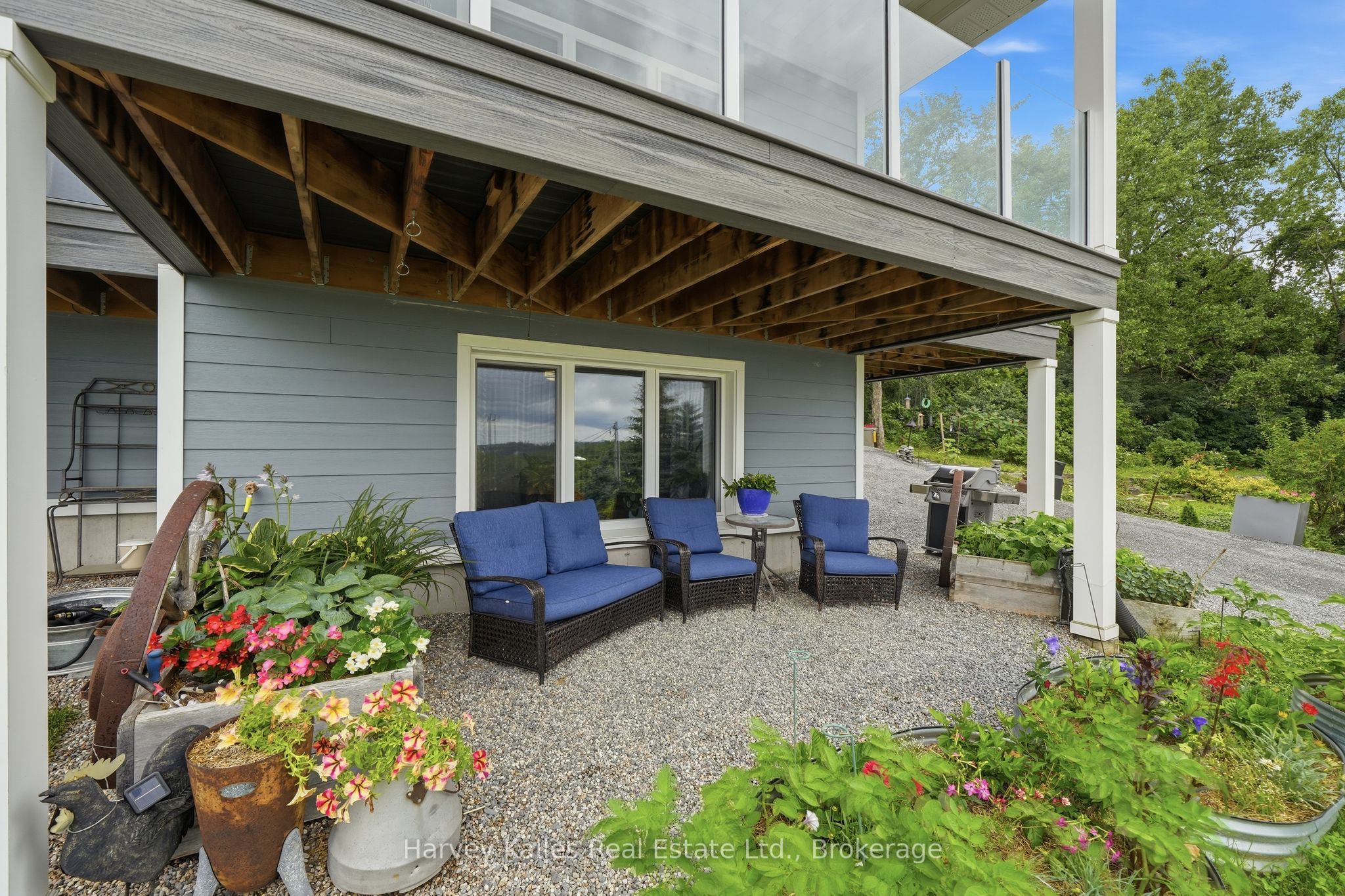 12399 Loyalist Parkway, Prince Edward County, ON K0K 2T0 photo 3