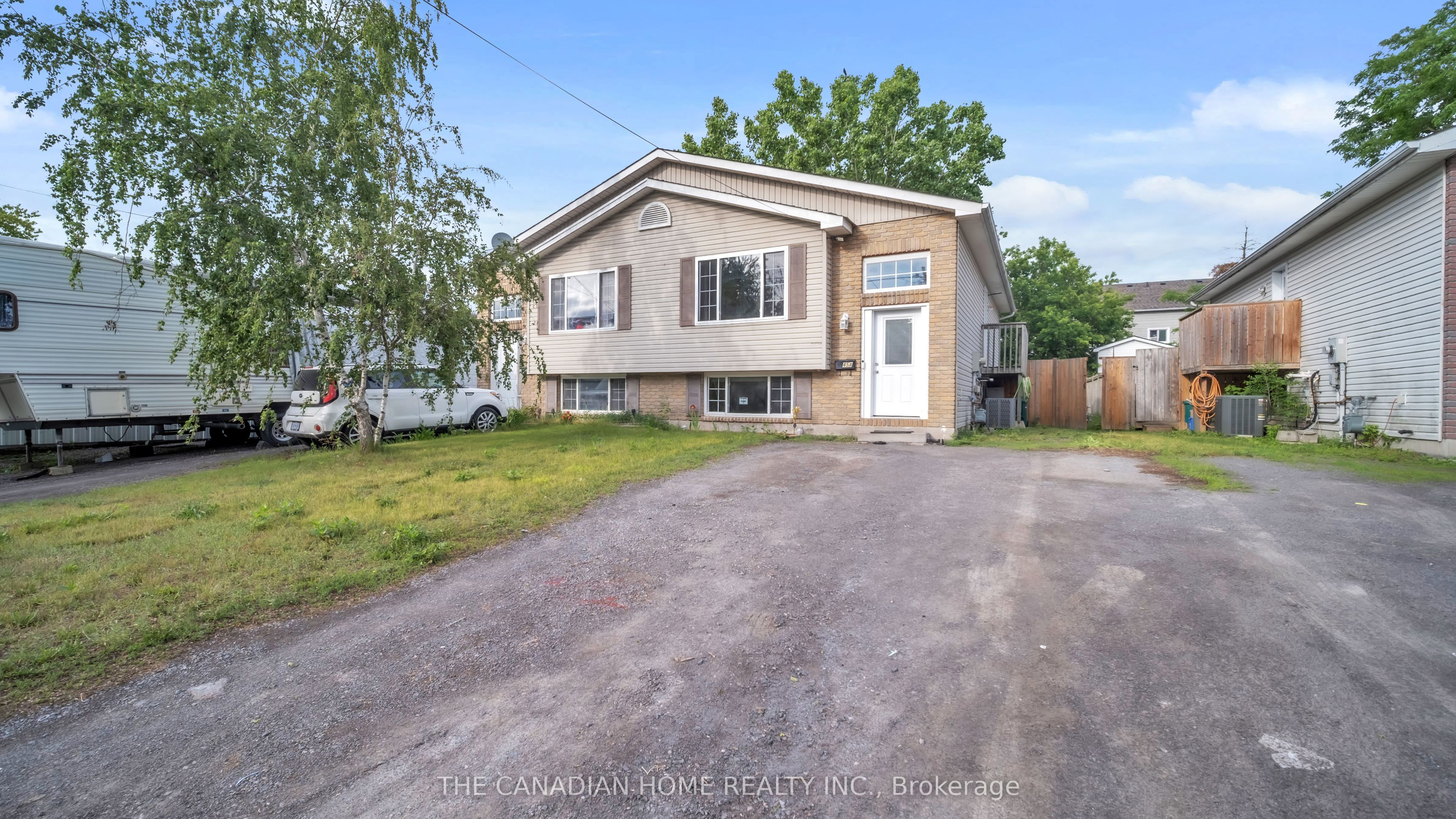 45 Oak Street, Belleville, ON K8N 5Y4 photo 3
