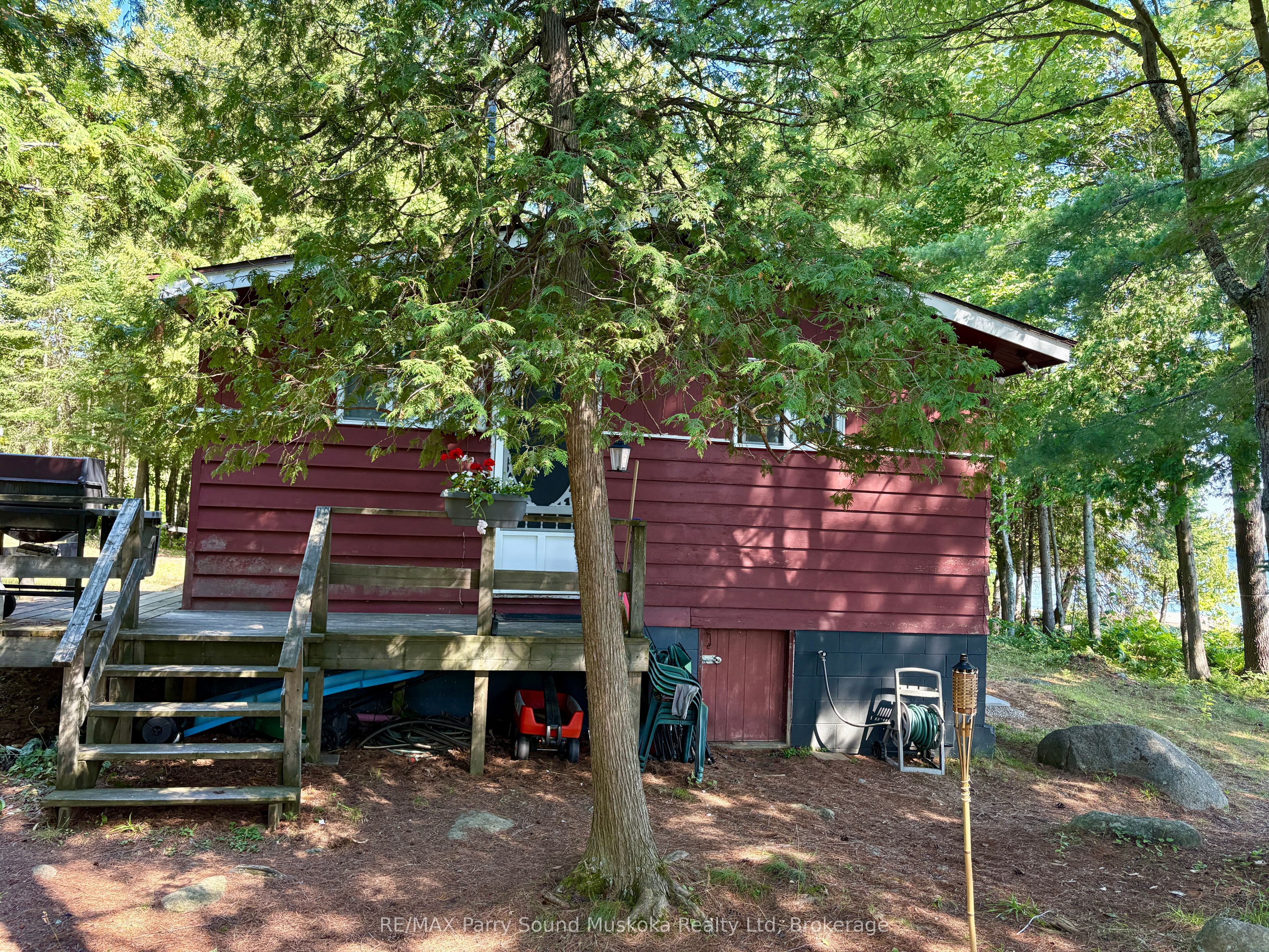 3 Robinson Road, Magnetawan, ON P0A 1P0 photo 3